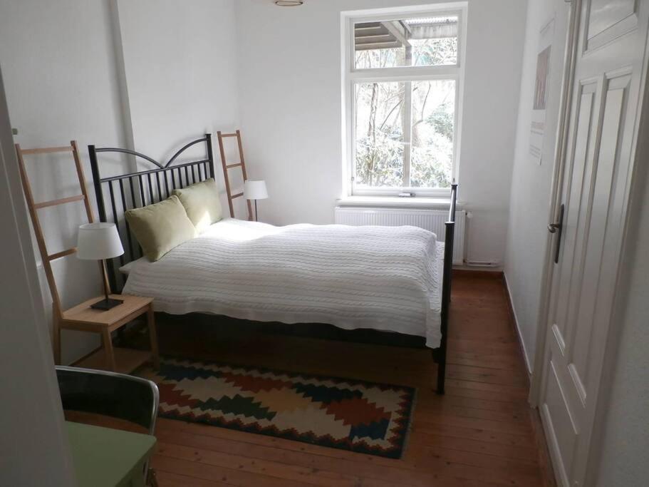 Photo 18