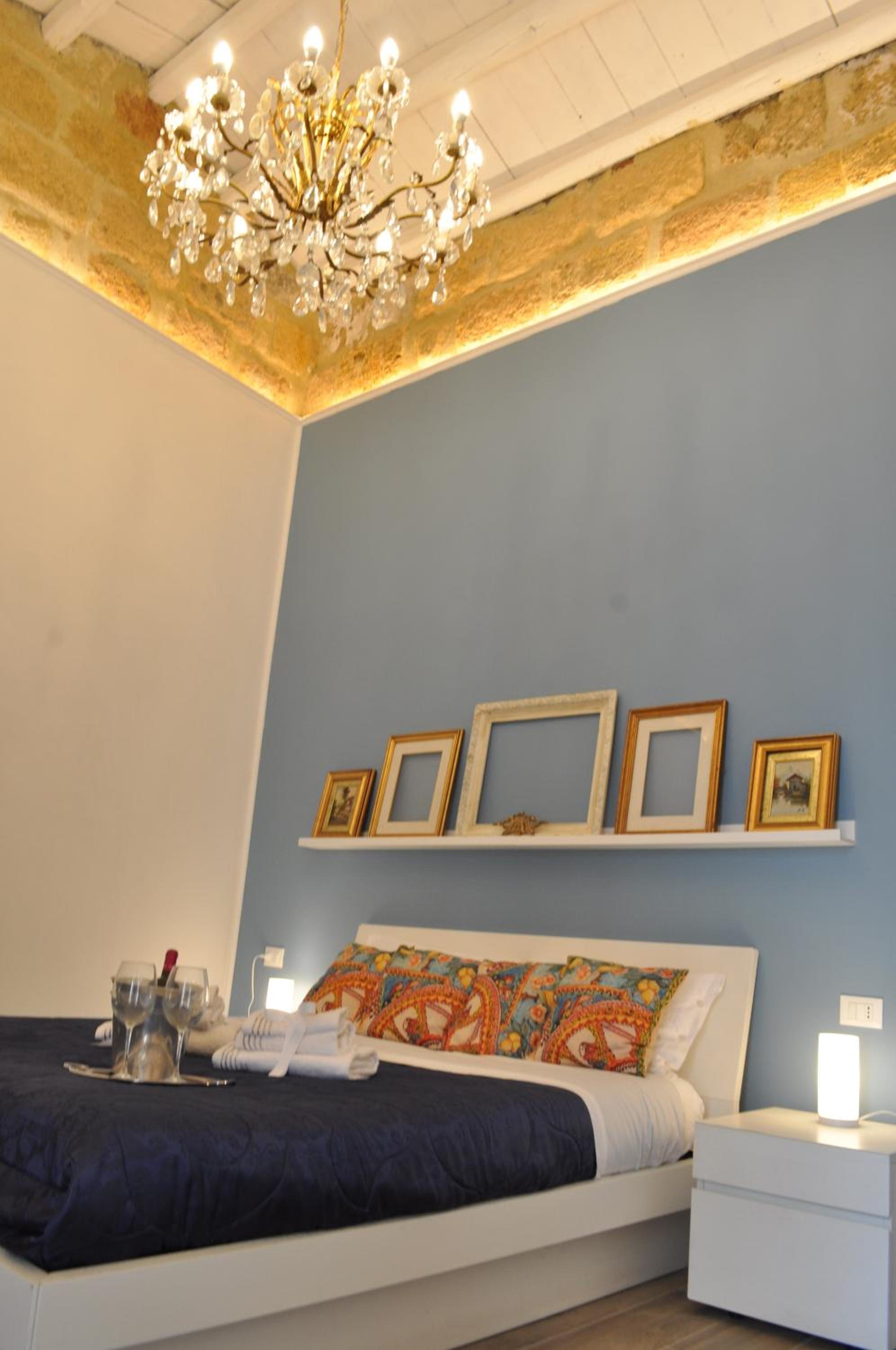 Binario 91 Rooms en Palermo — hotel room