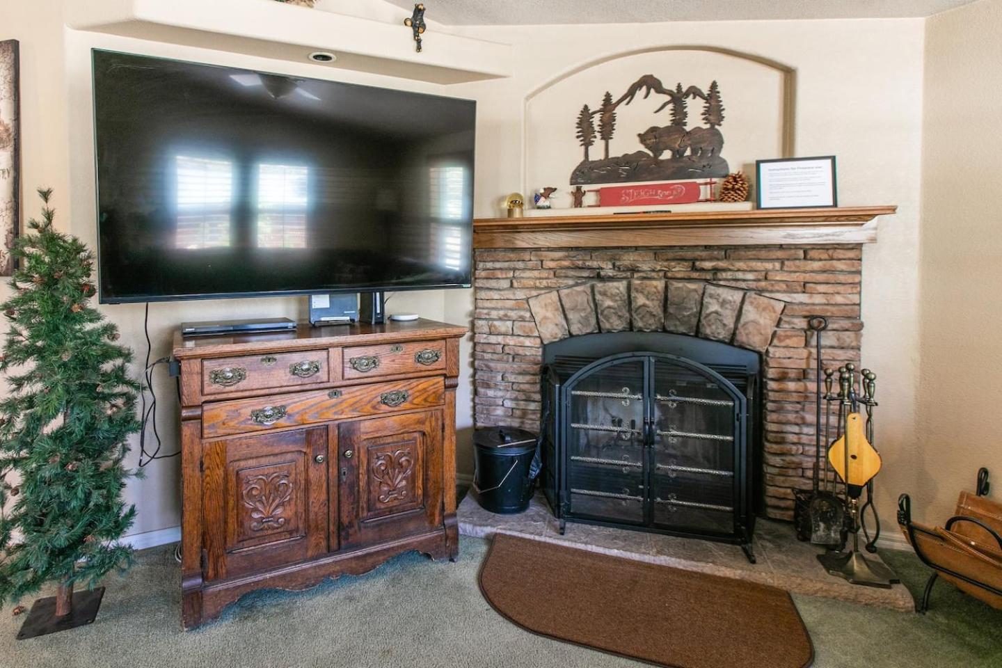 Whispering Pines - Big Bear Lake view 2
