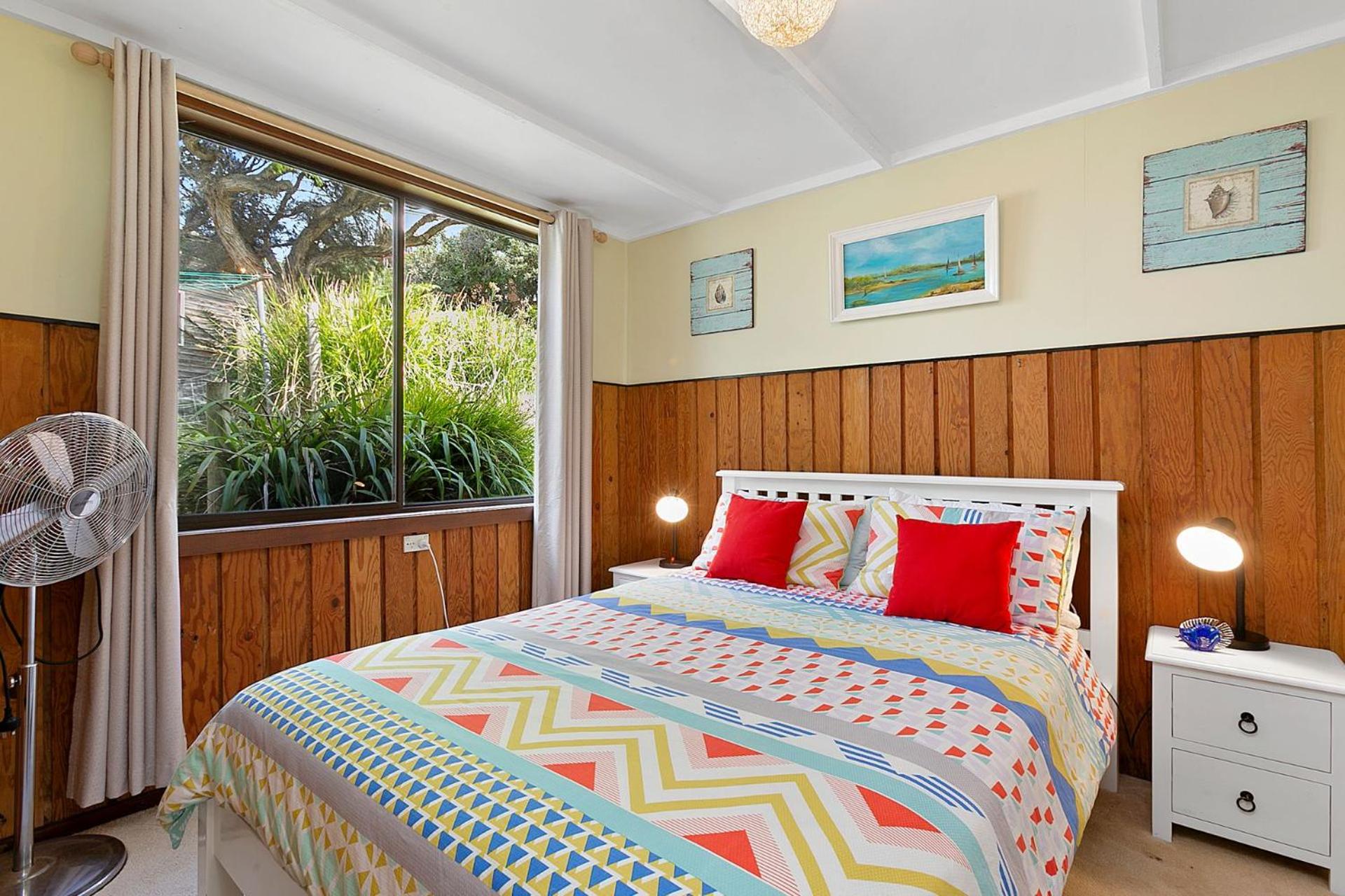 Surf Reef - BYO Linen