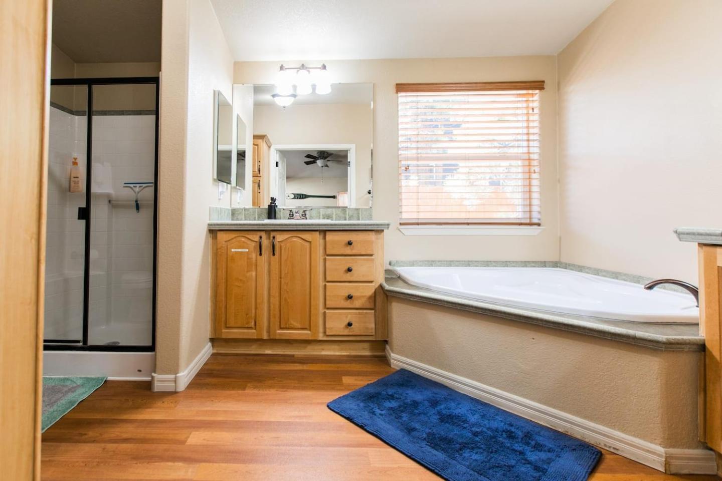 Whispering Pines - Big Bear Lake view 4