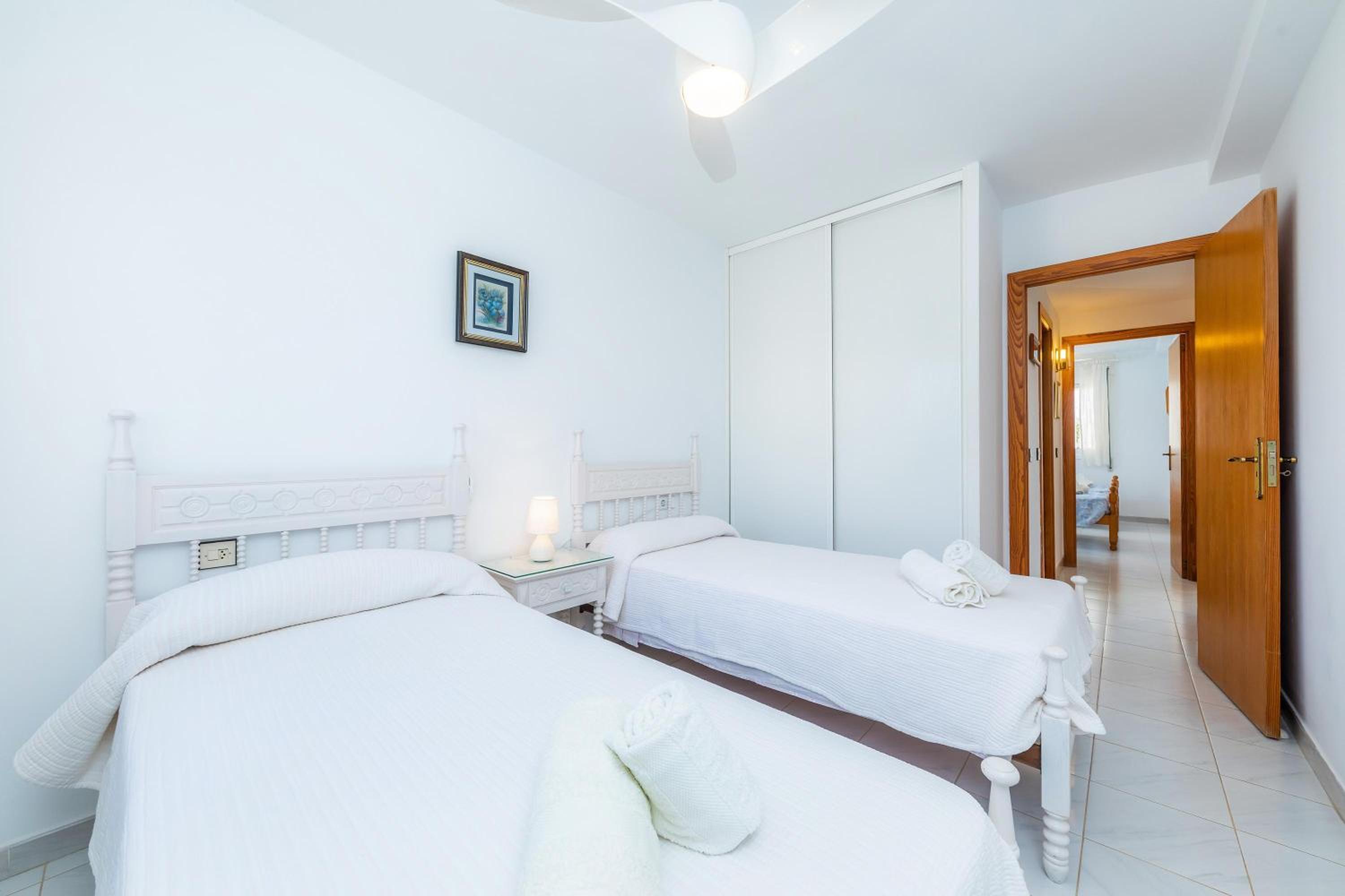 Apartment La Veleta with Sea View photo 2