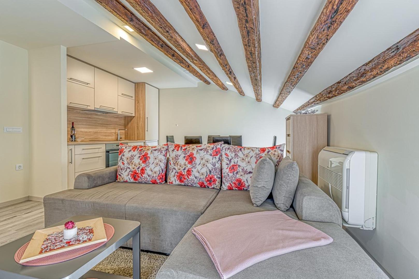 Apartment Nikola