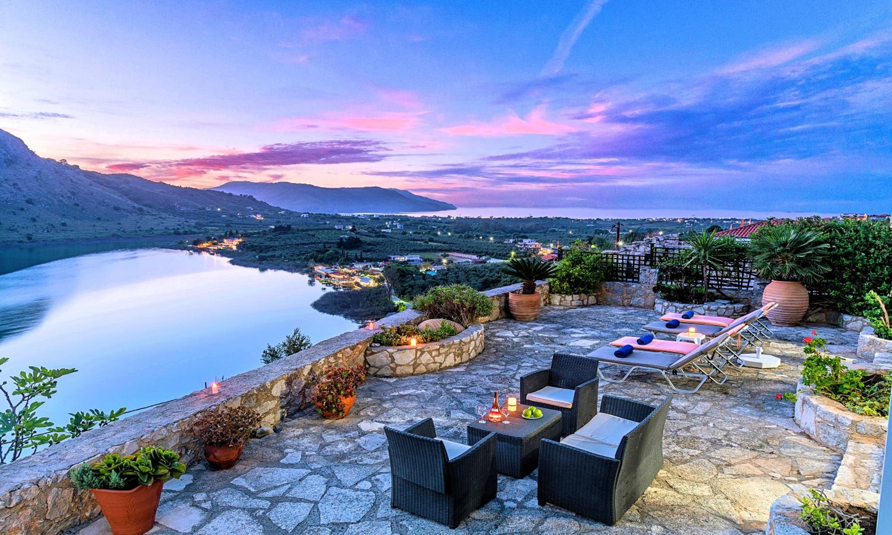 Hotel Du Lac Villas - Image 1