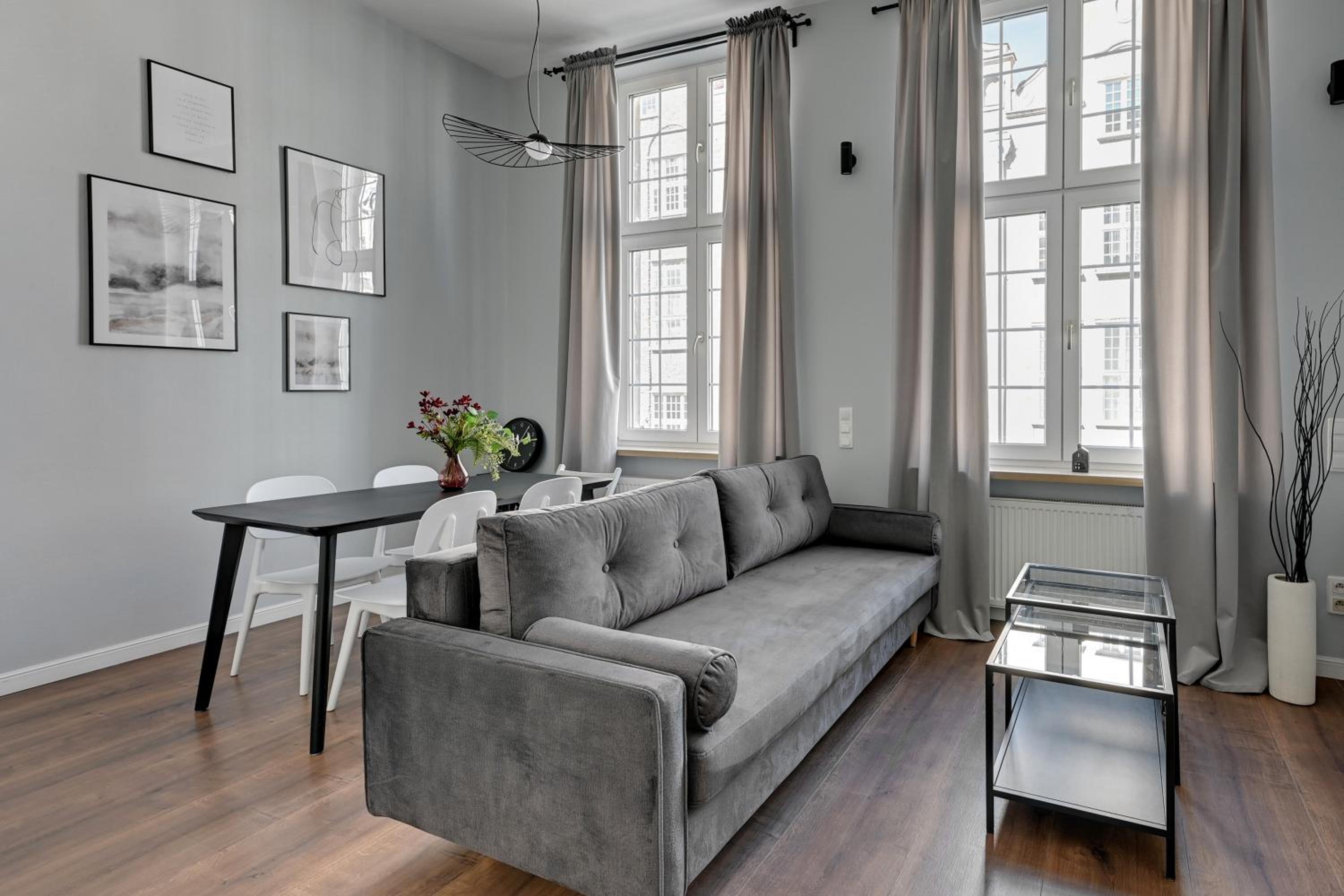 Mariacka Street Charm, Main Old Town by Downtown Apartments