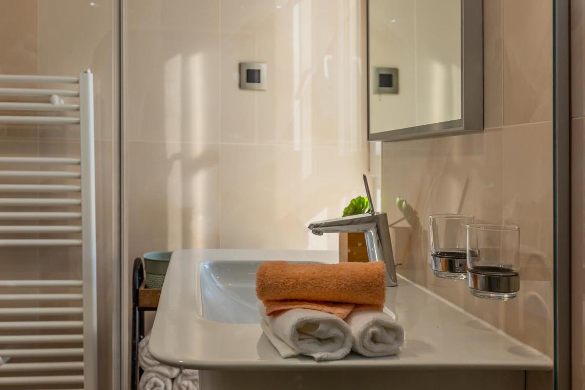 Villa SALVIA - new, modern villa near Split view 4