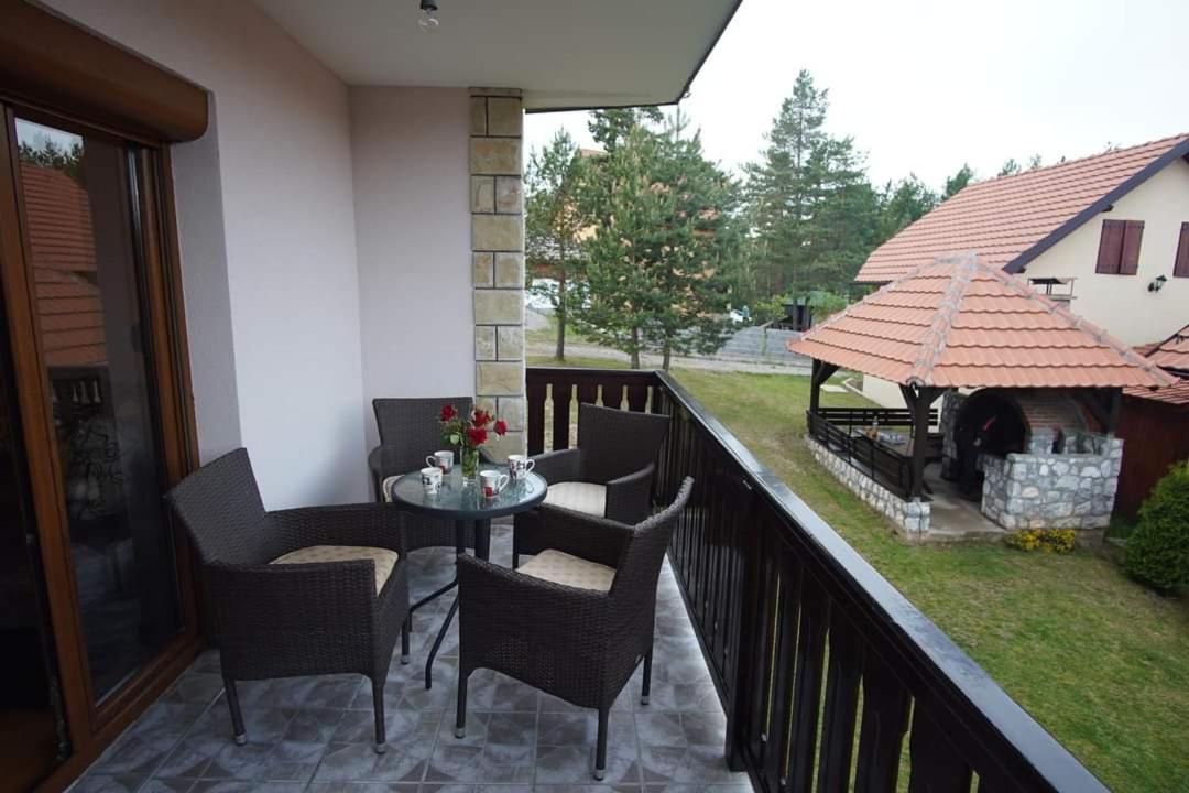 Tara Apartmani Malešević - 1 view 3