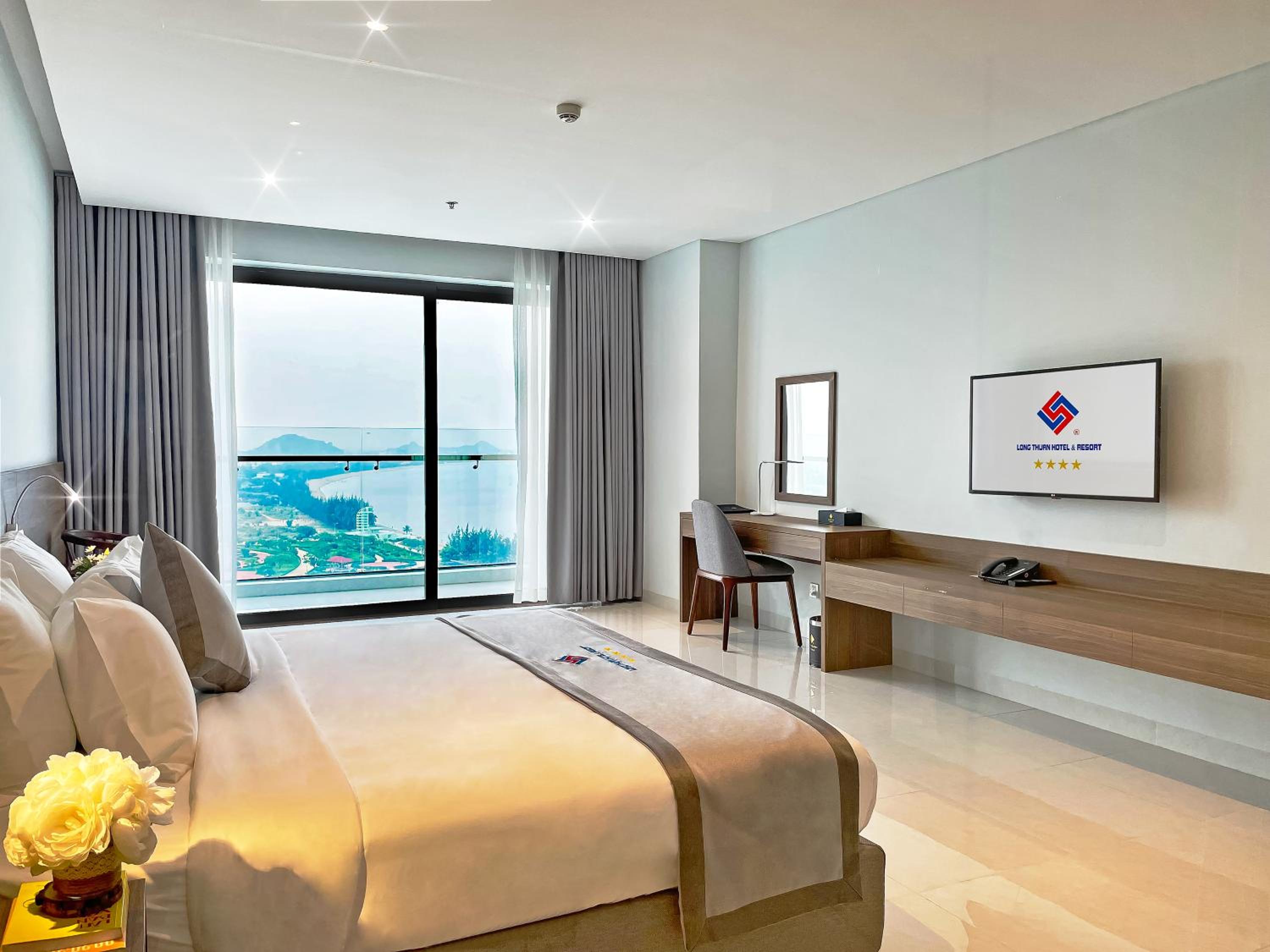 Long Thuan Hotel & Resort