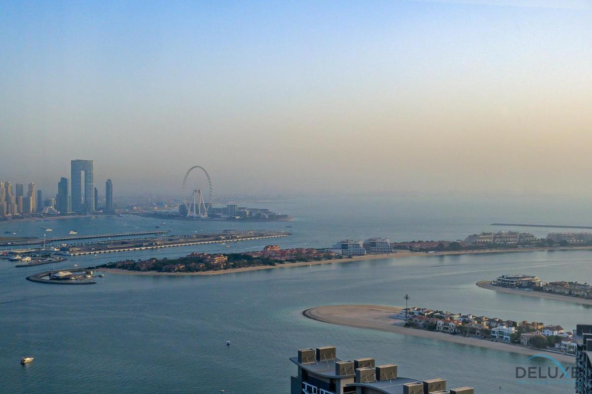 Sleek 1BR at The Palm Tower Palm Jumeirah by Deluxe Holiday Homes