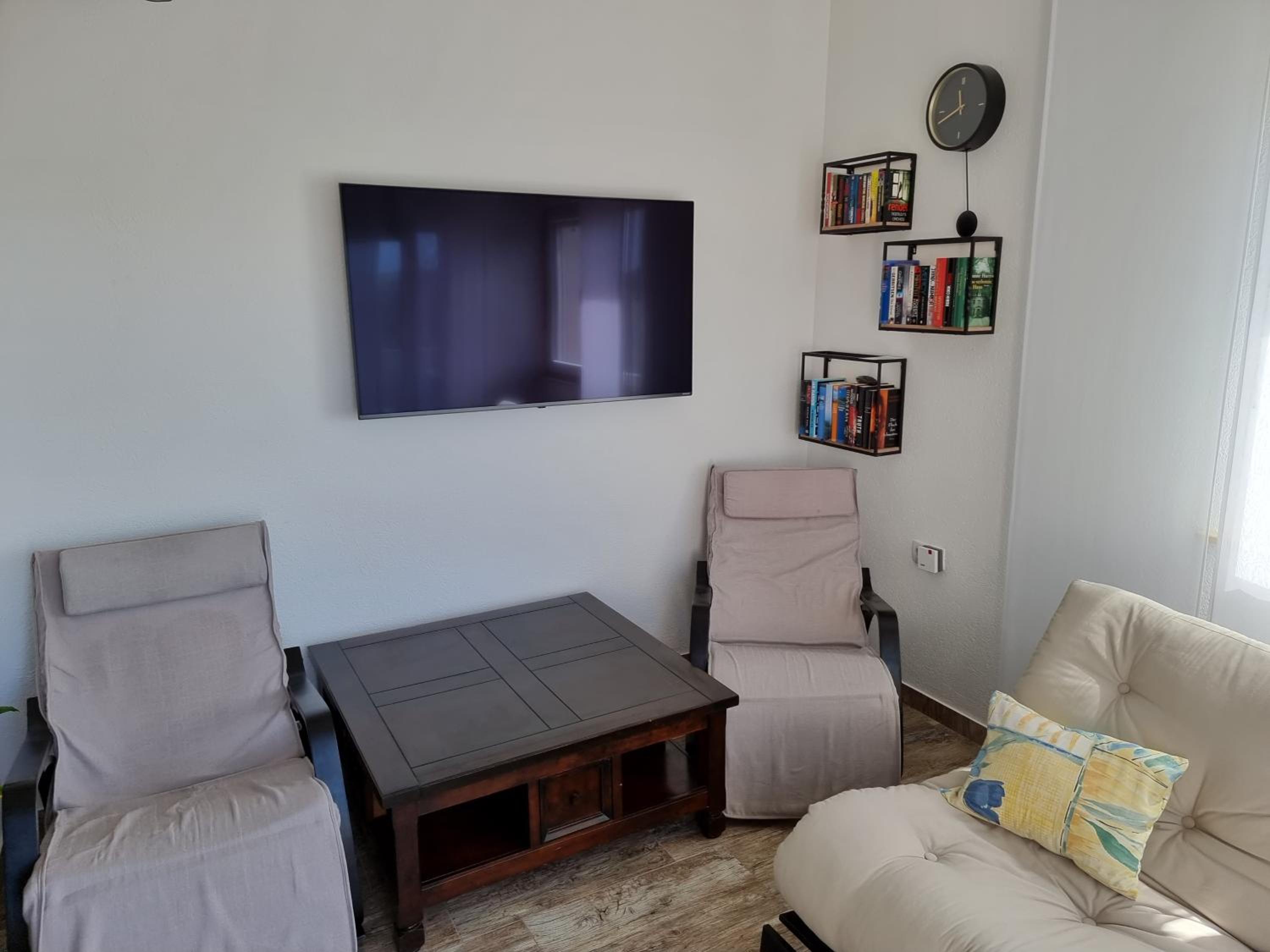 Aksa Residences