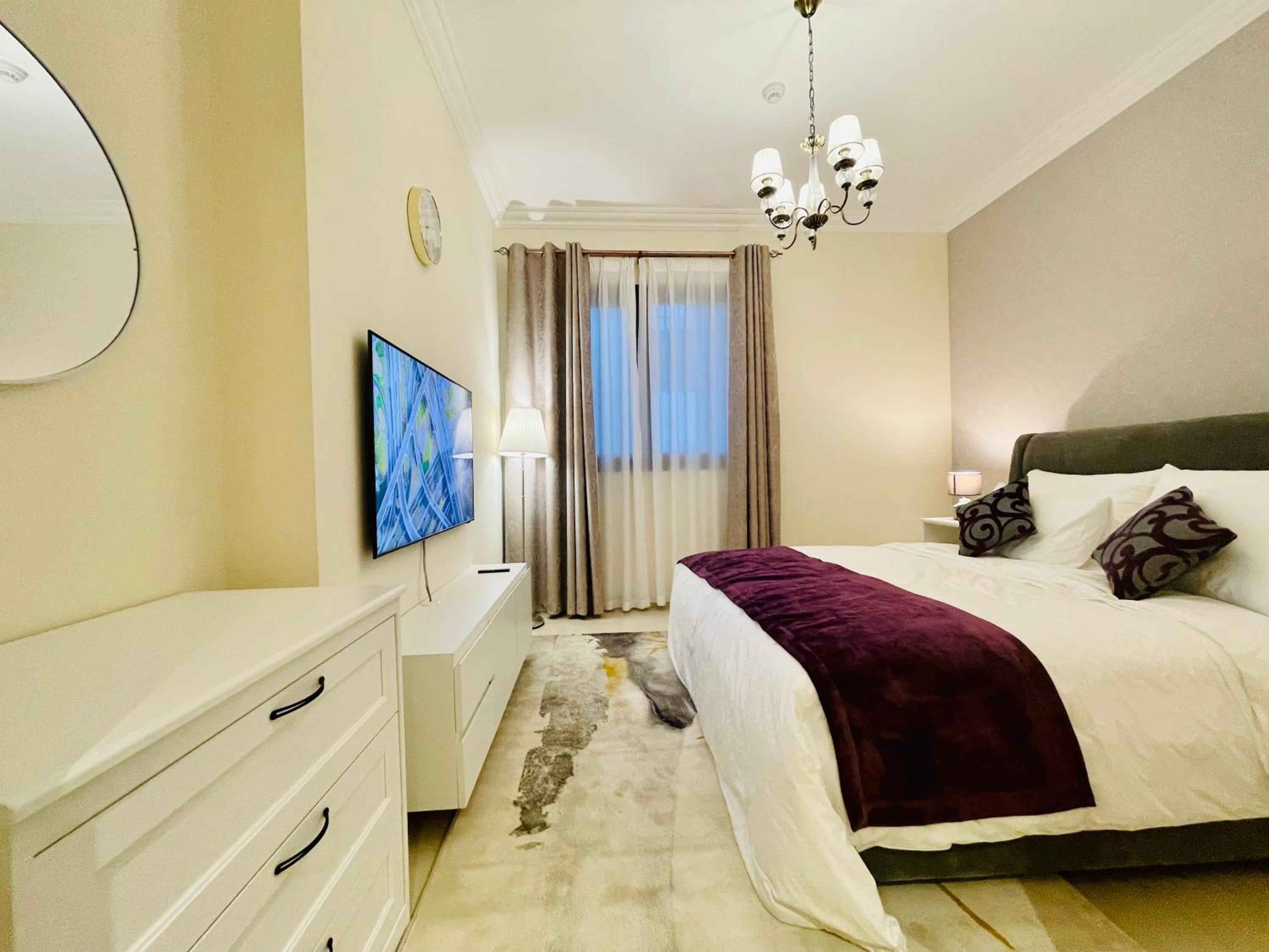 GOODWOOD SUITES HOMES VACATION