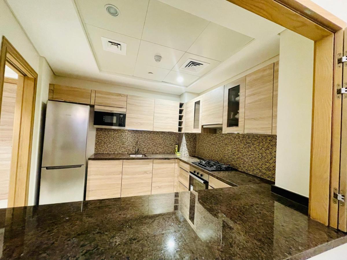 GOODWOOD SUITES HOMES VACATION