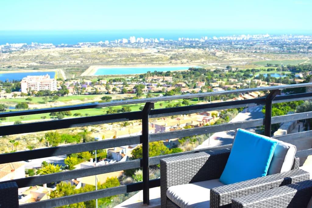 Lovely Oasis Azul - Quiet, Sea Views, Golf & Alicante
