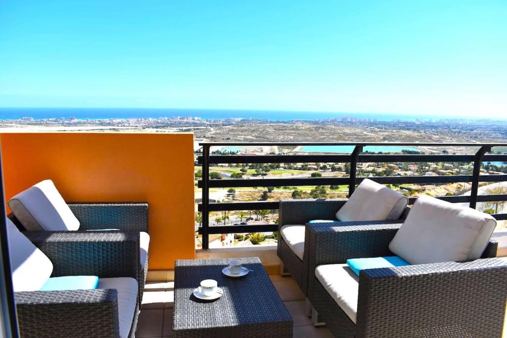 Lovely Oasis Azul - Quiet, Sea Views, Golf & Alicante