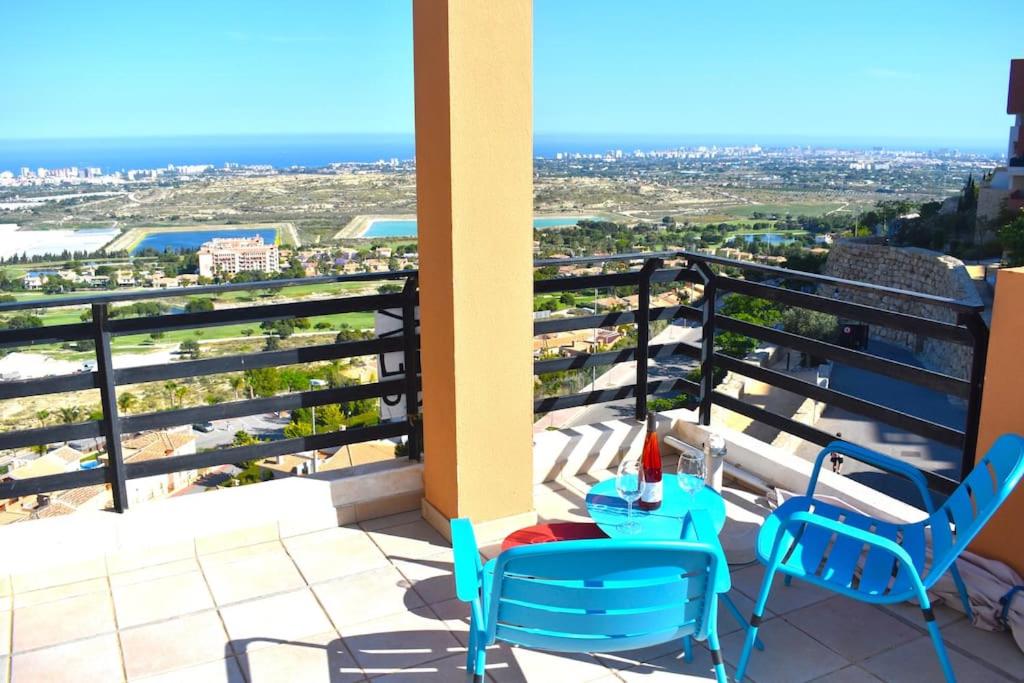 Lovely Oasis Azul - Quiet, Sea Views, Golf & Alicante