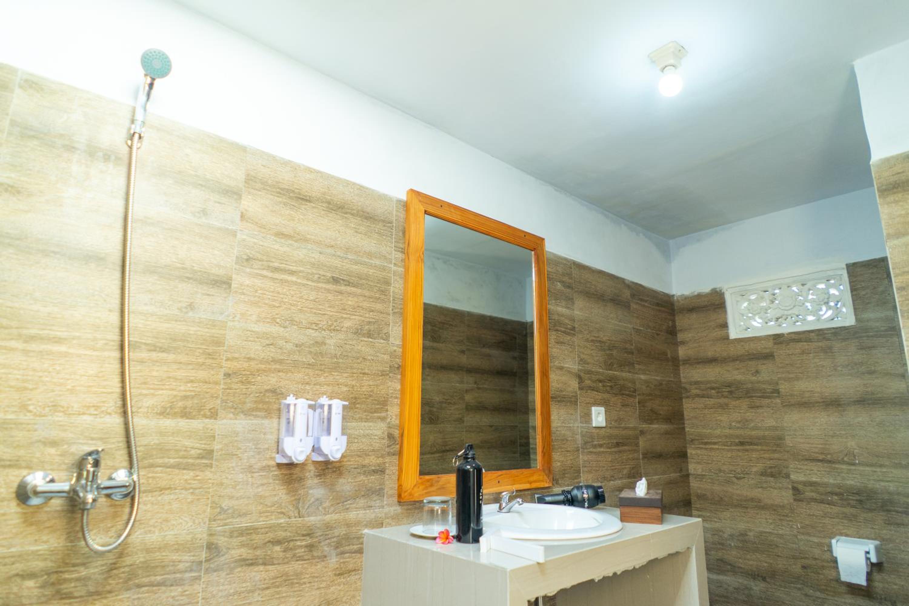 Sundi Hill Cottage