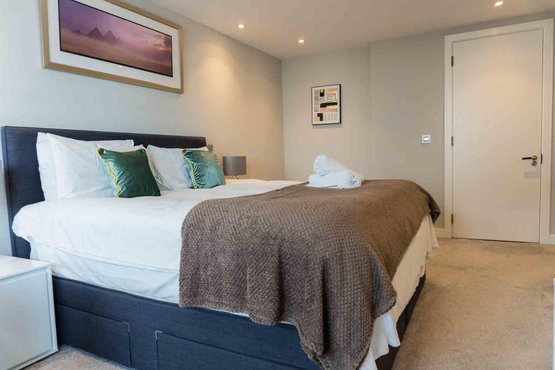 Gunwharf Quays Apartments
