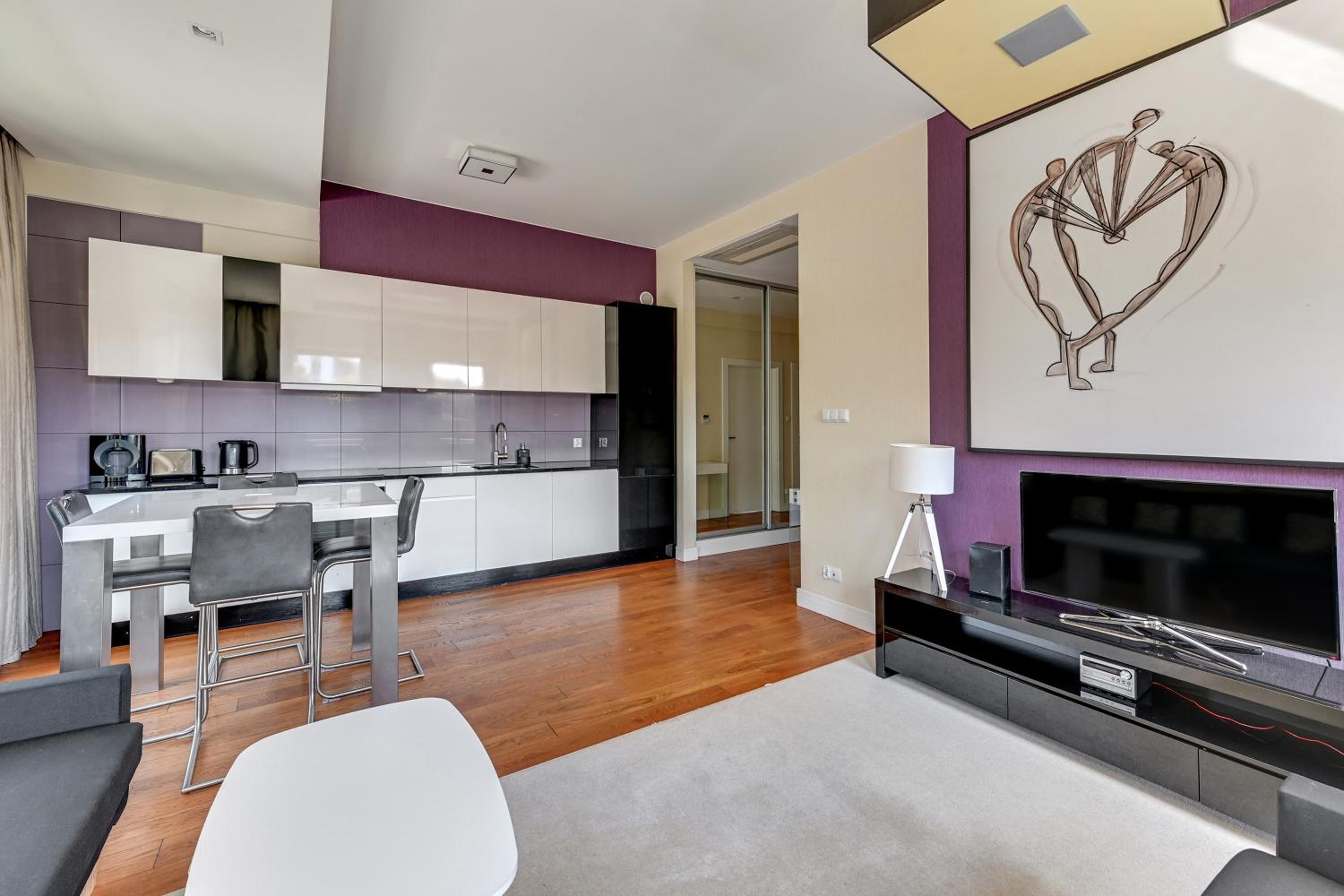 Executive Apartment with Sauna by Grand Apartments view 5