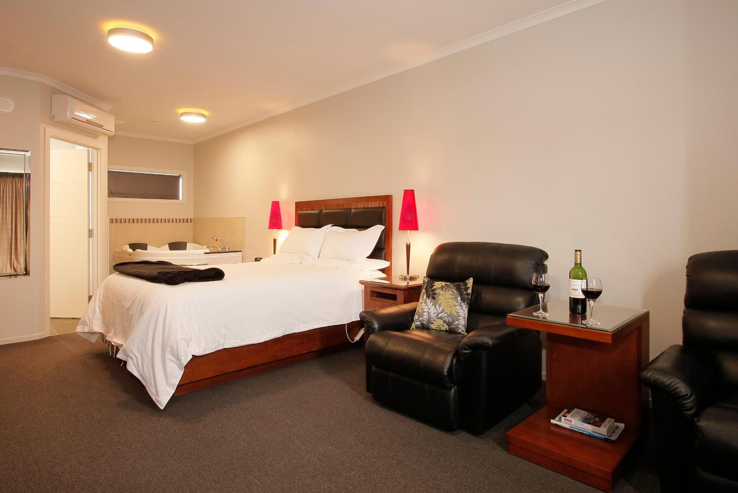 City Corporate Motor Inn