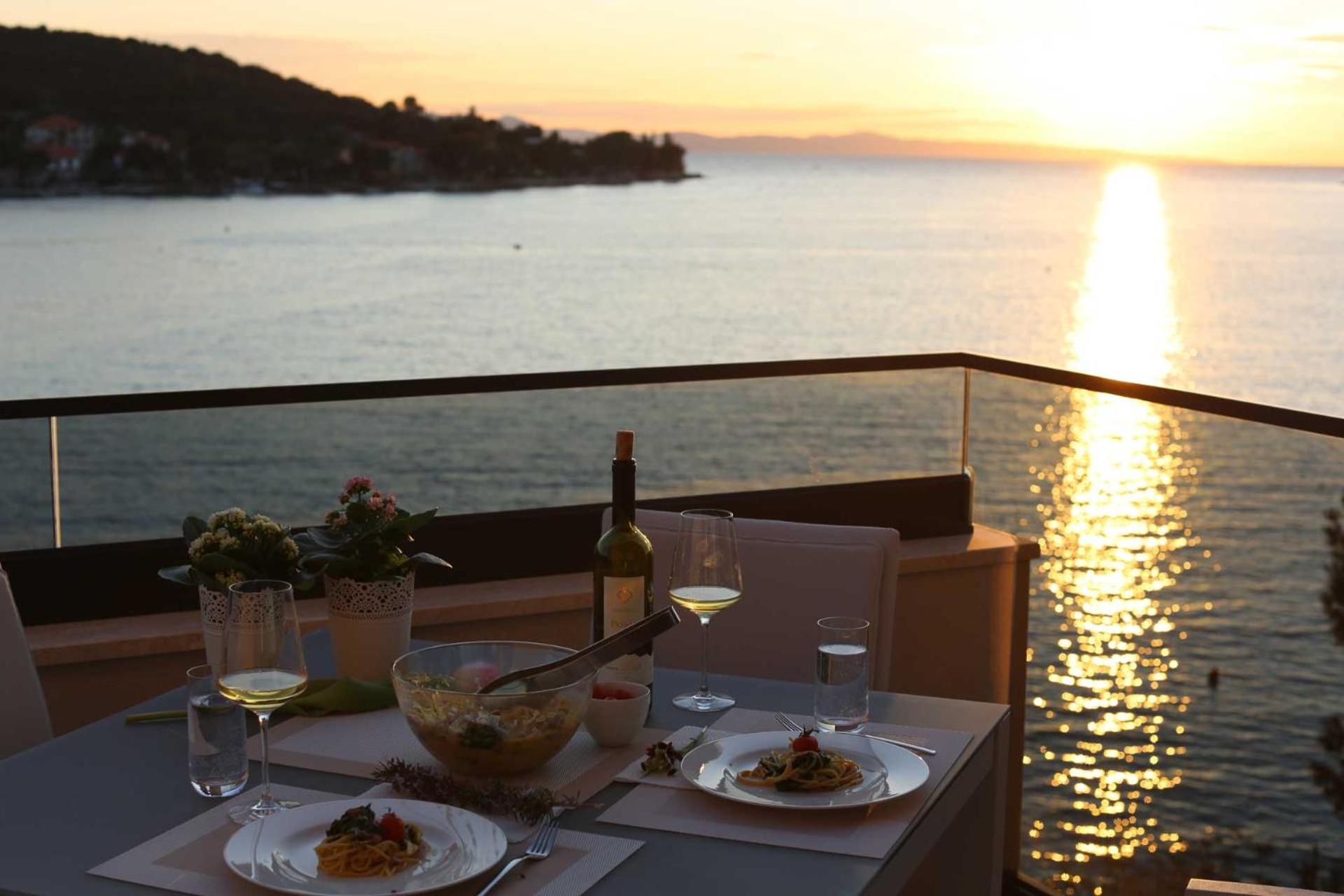 Premier Laguna Apartment view 2