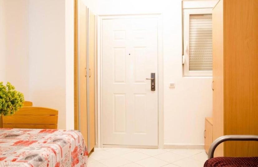 Apartman E&M view 3