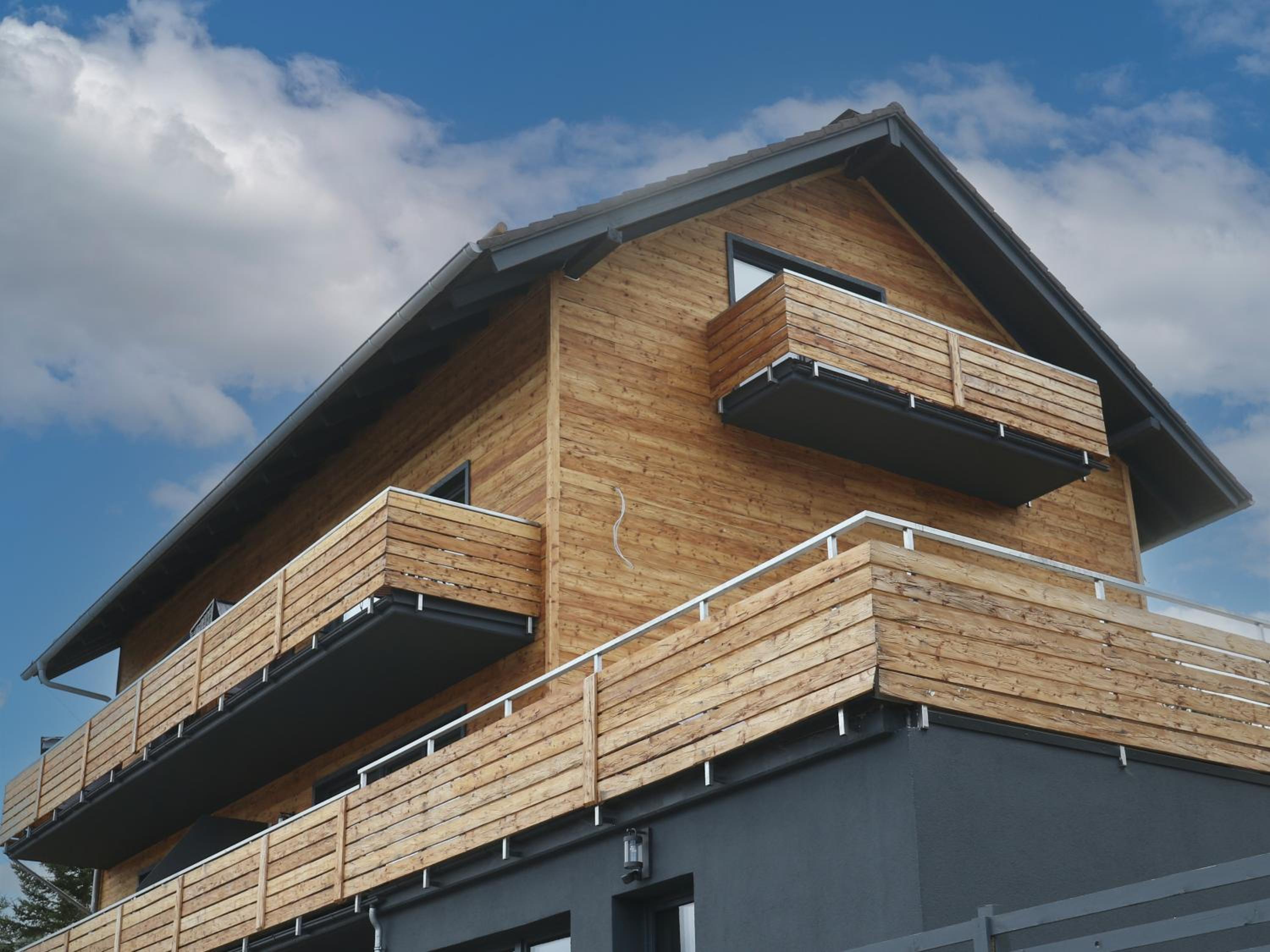 BergButzen mit Balkon