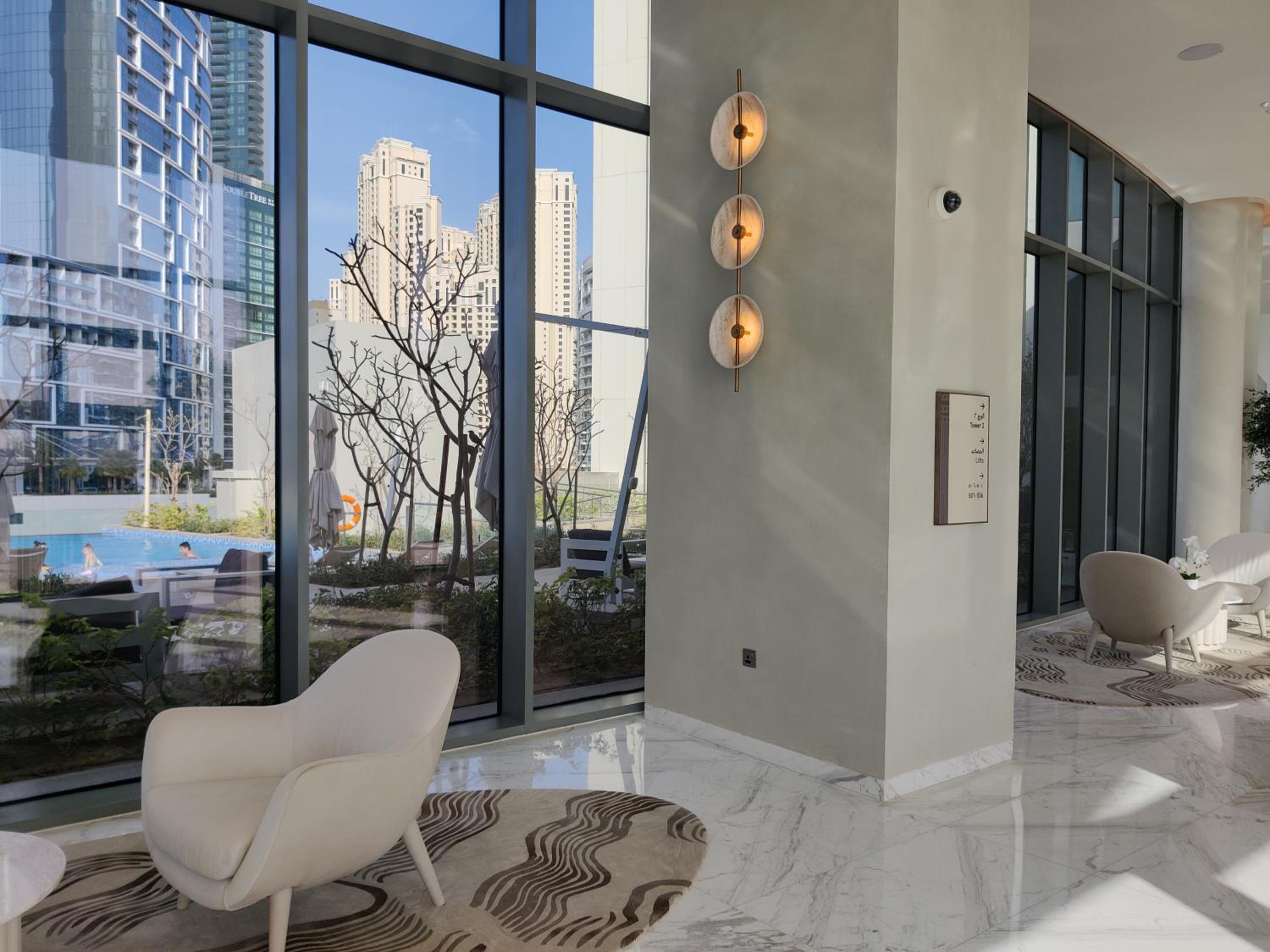 HiGuests - Waterfront Luxe Apt with Bluewaters Island Views
