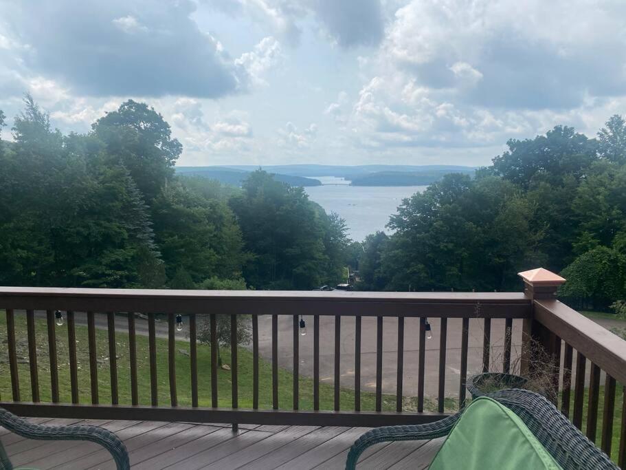 Primo Vista! Spectacular views, Dock Slip, Hot Tub view 3