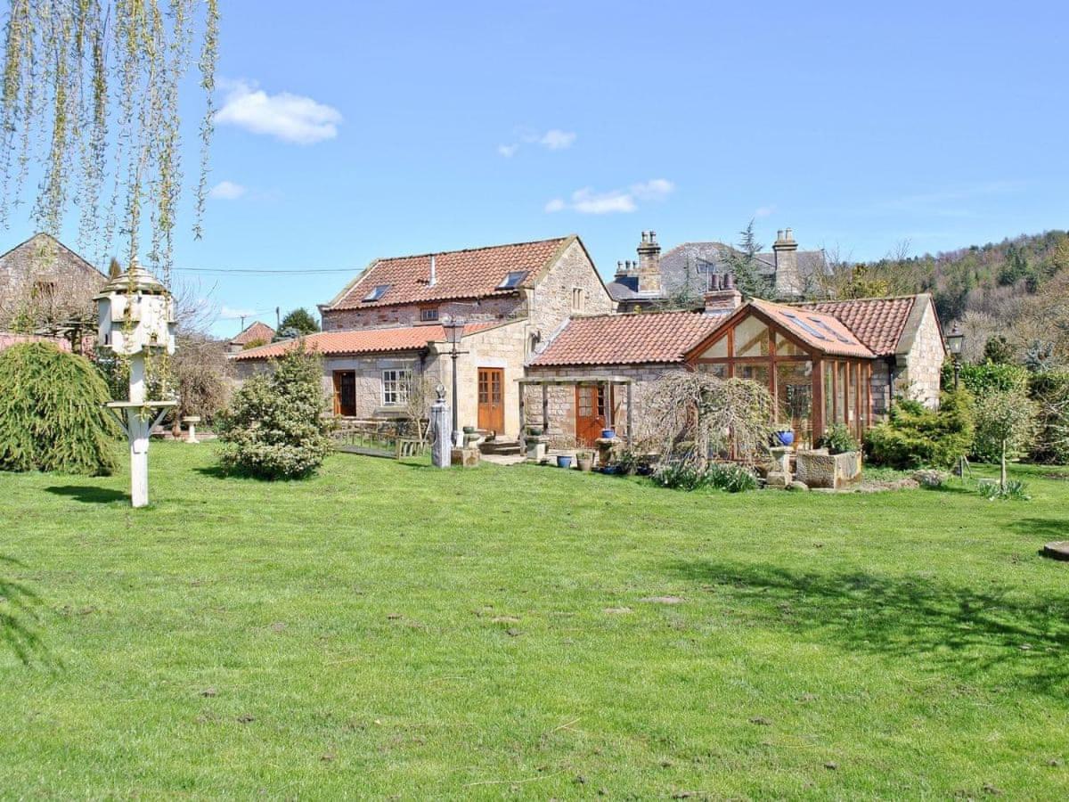 Beck House Cottages view 2