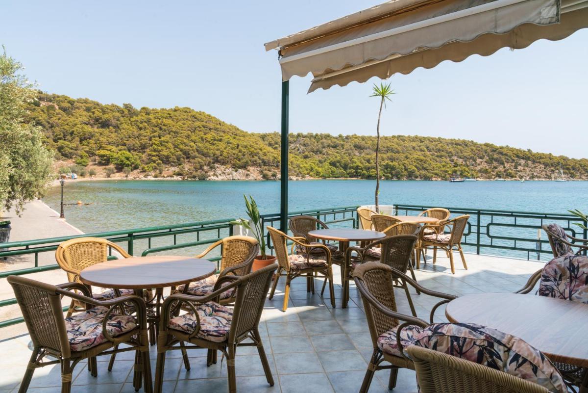 outdoor BBQ area