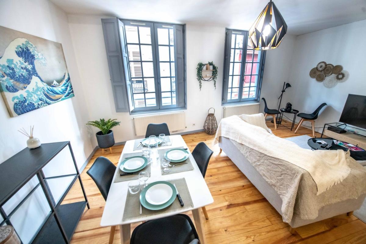 Duplex Typique Centre Bayonne view 3