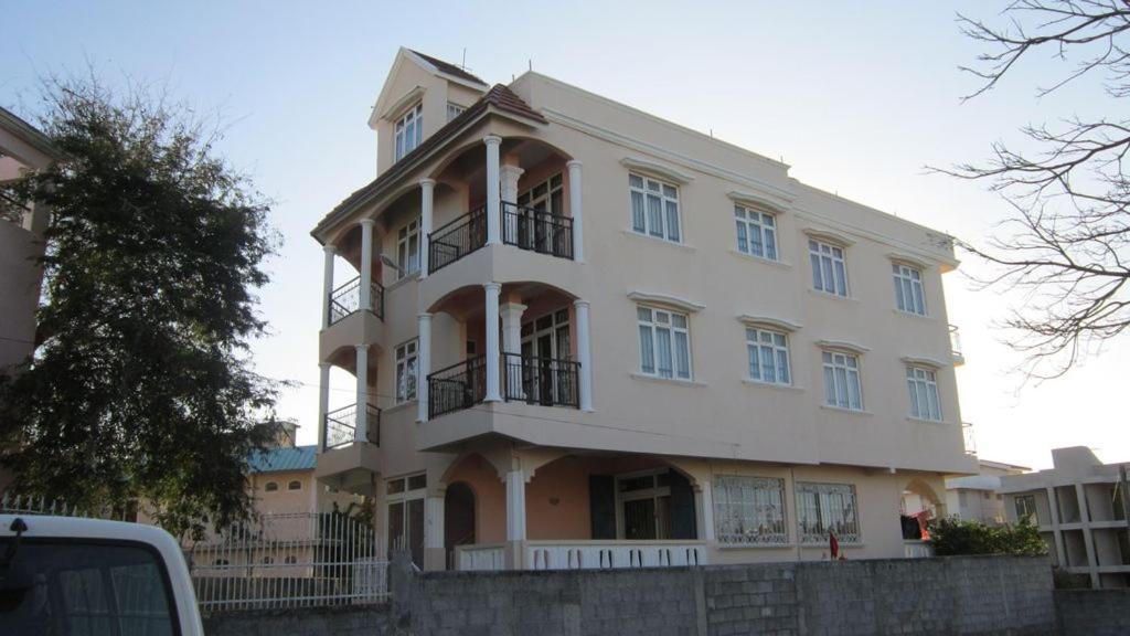 Aadi Villa