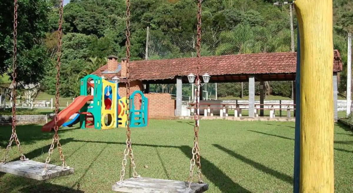 AGRADÁVEL FLAT - CAVALINHO BRANCO - ÁGUAS DE LINDÓIA