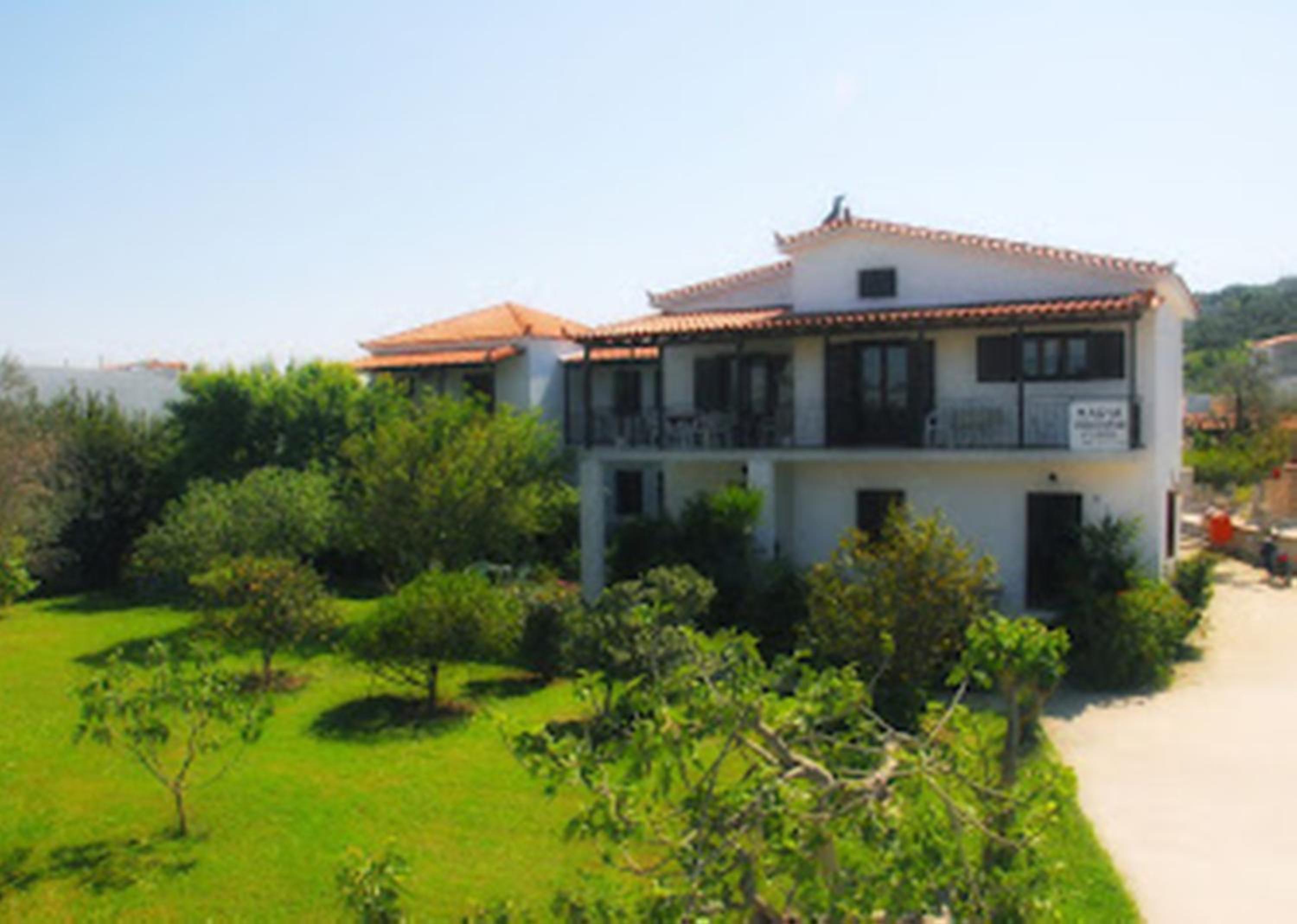 Hotel Skiathos Maria Apartments - Image 1