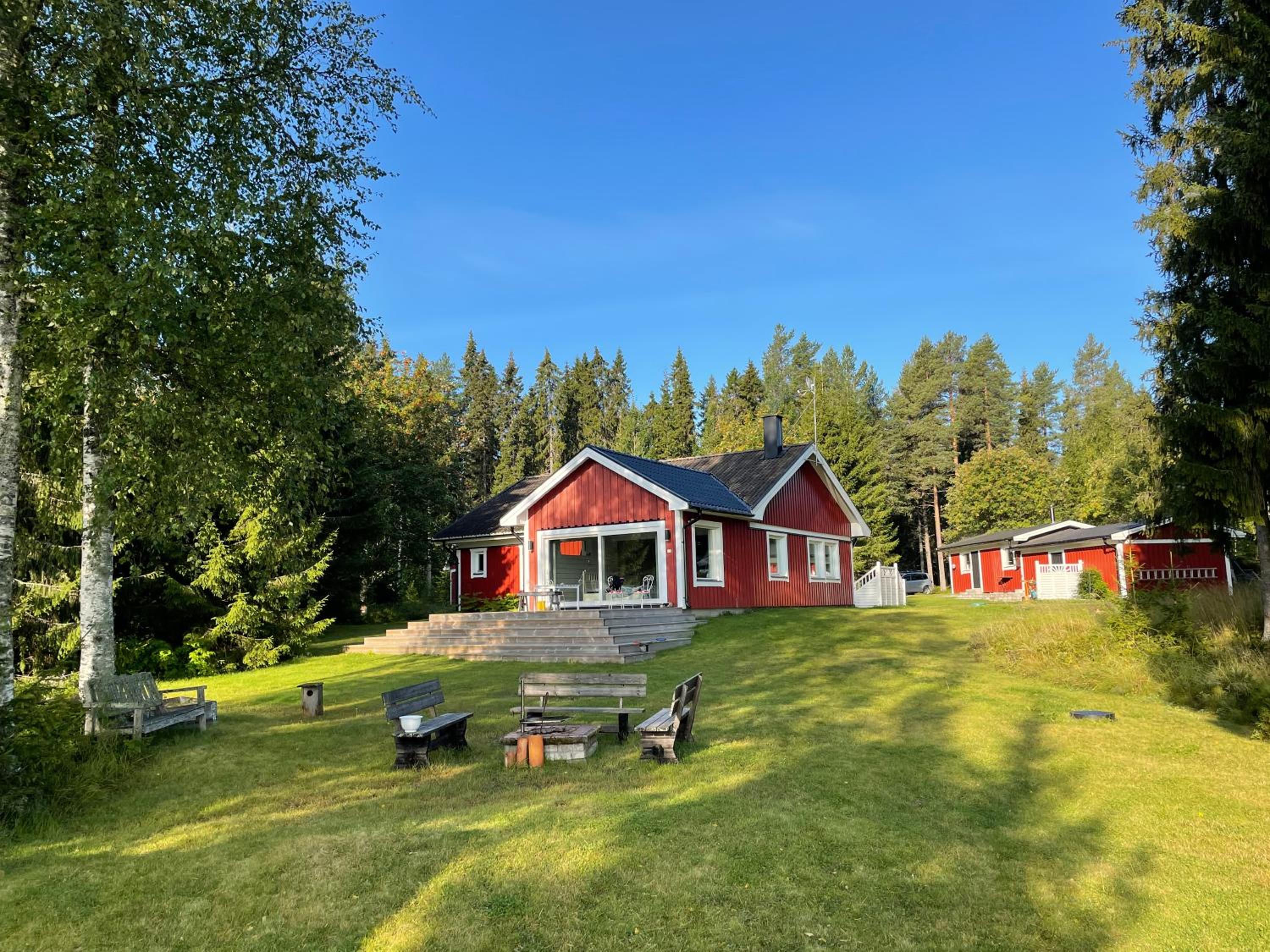 Beautiful house in the nature with private river access view 2