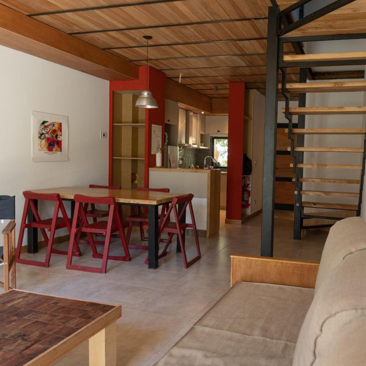 Dúplex a estrenar en barrio residencial