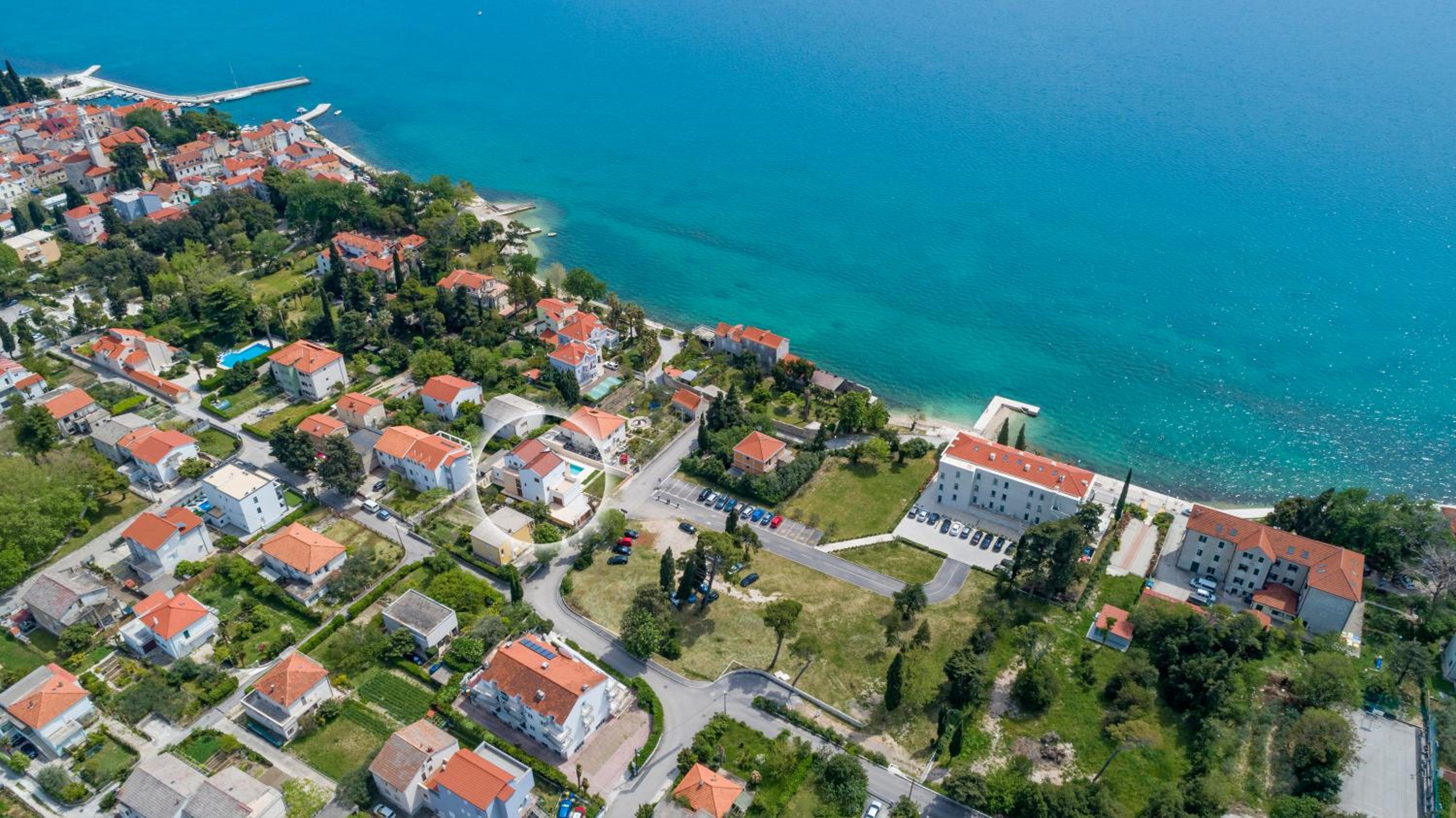 Vila Rušinac - private heated pool view 3