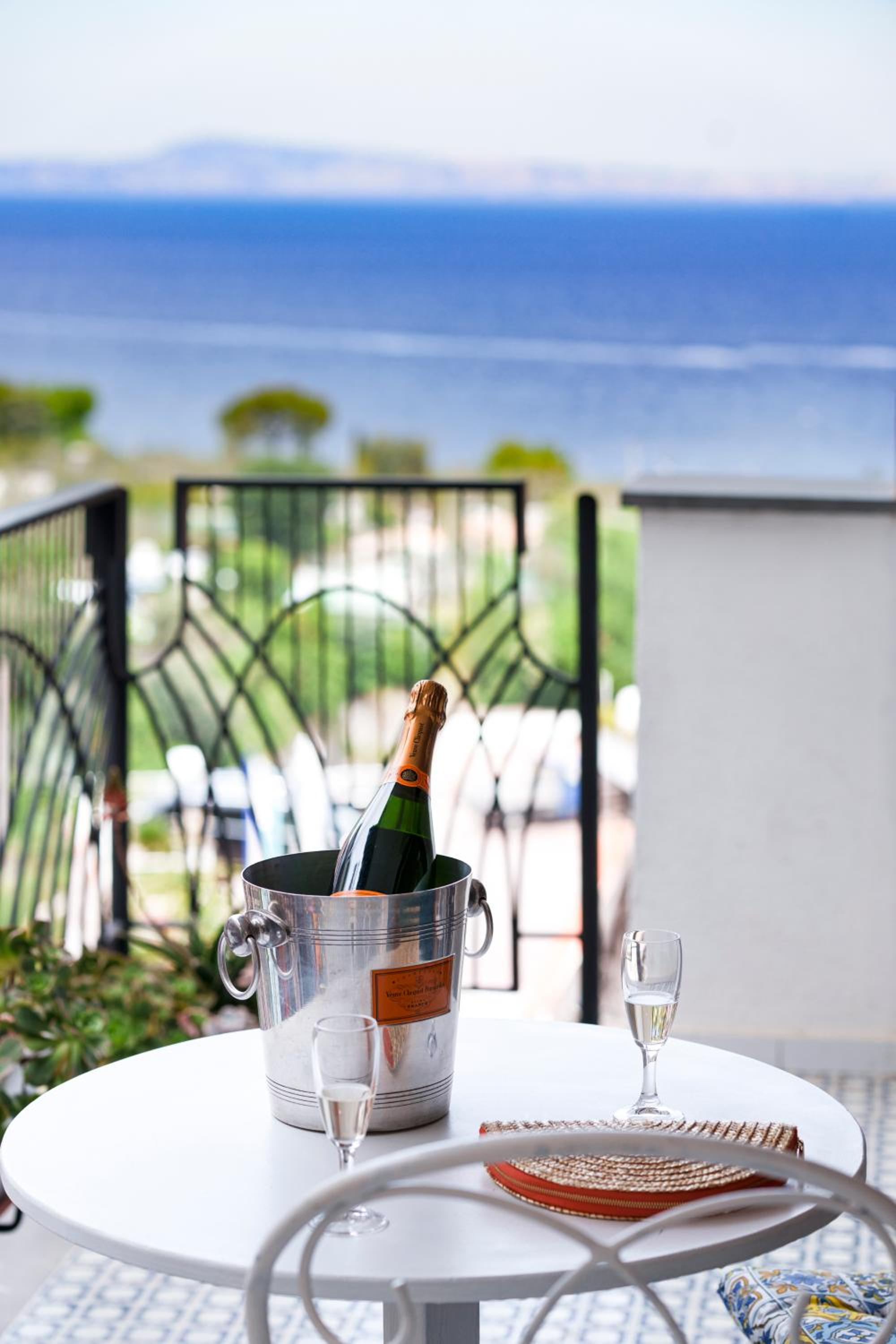 Sofì Sorrento Suites