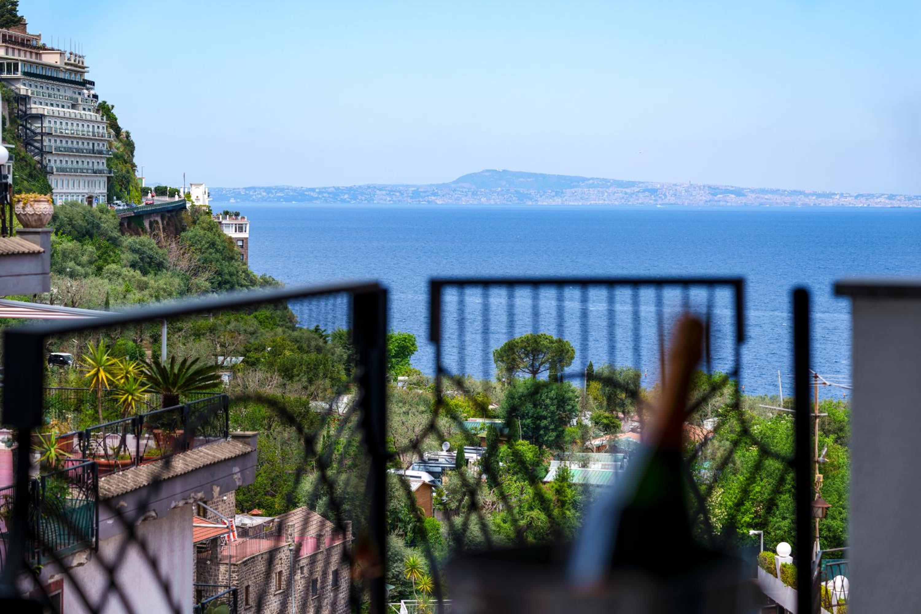 Sofì Sorrento Suites