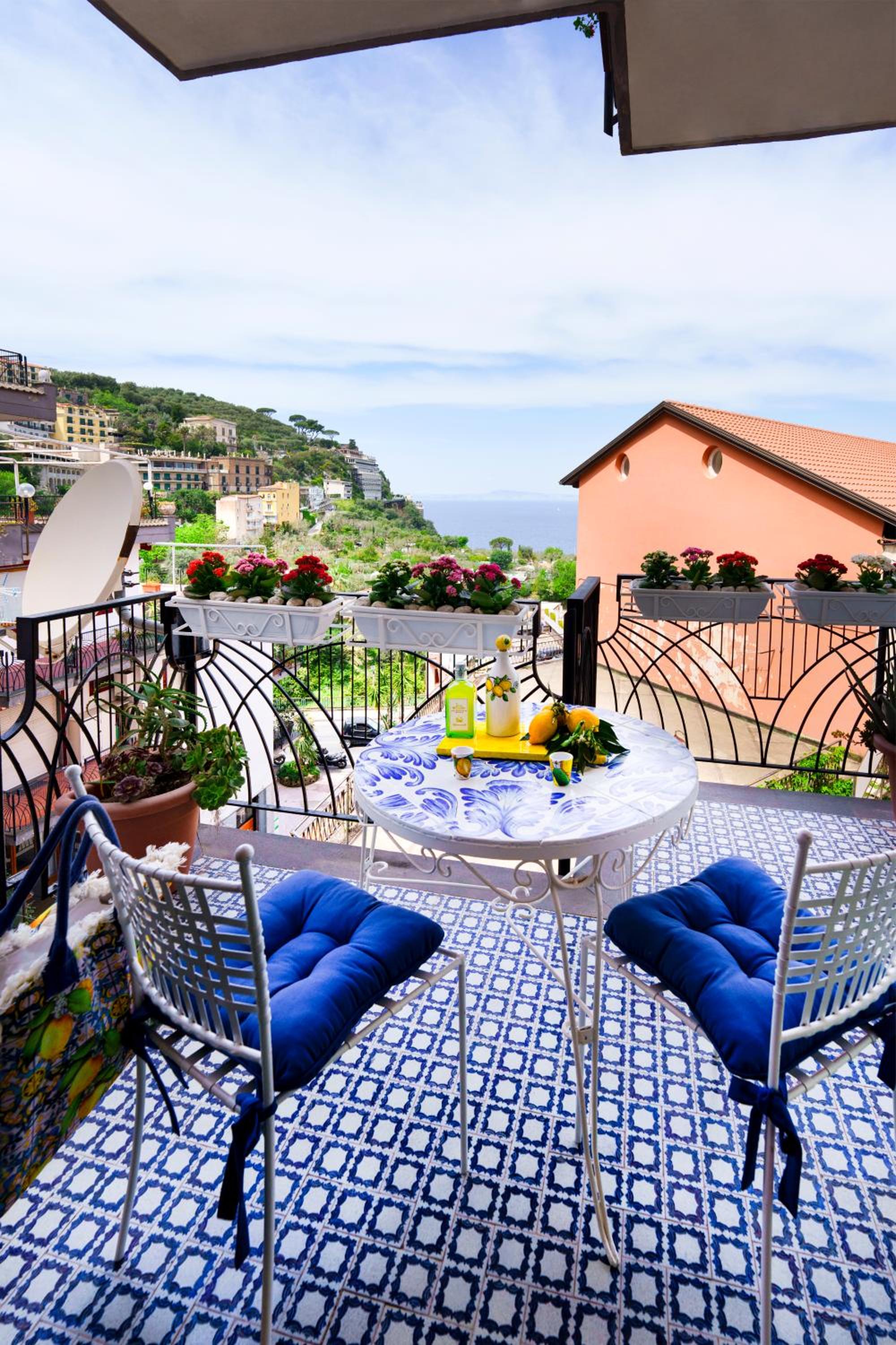 Sofì Sorrento Suites