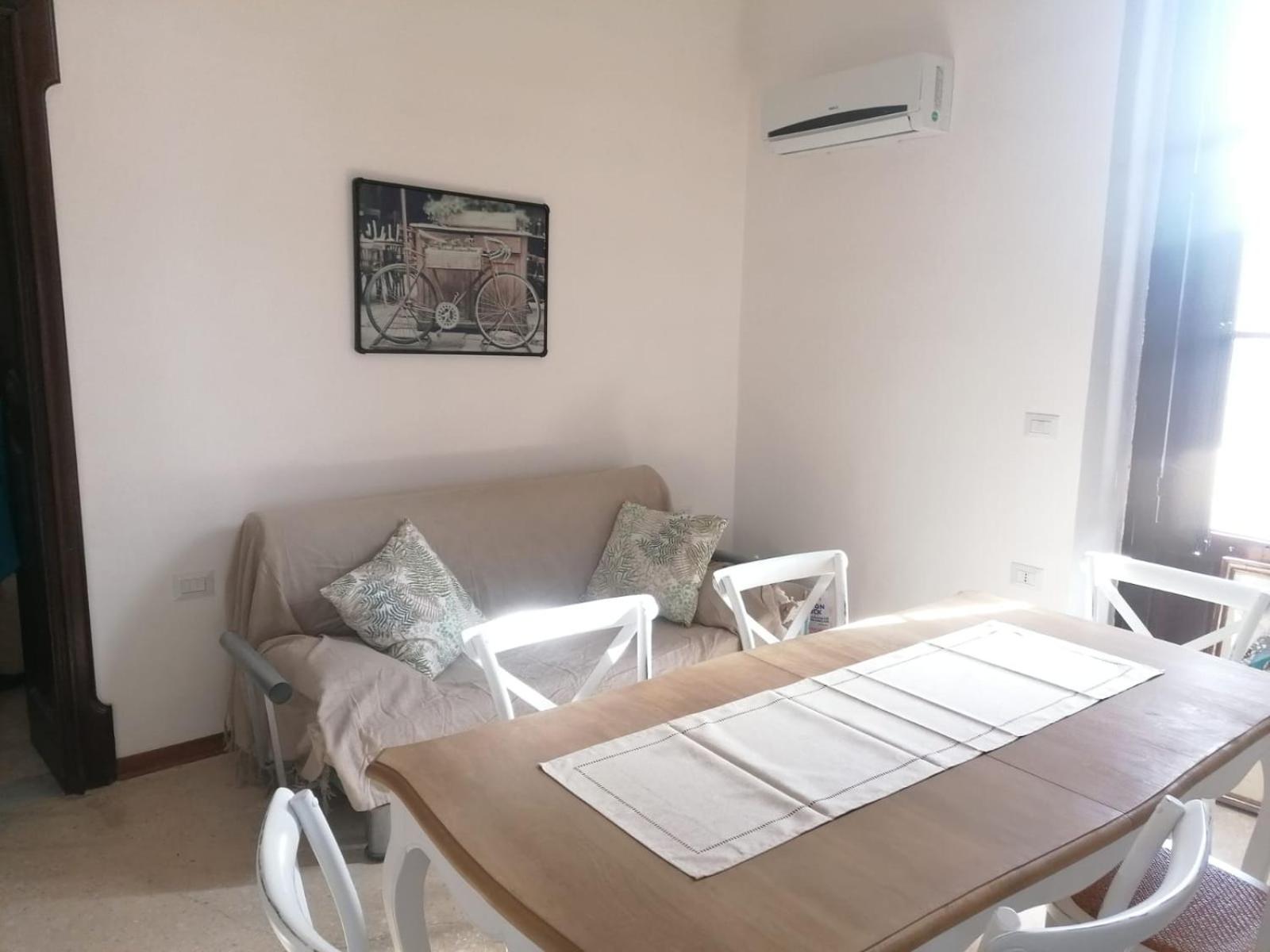 Palazzo Migliaccio Apt, la residenza sul mare