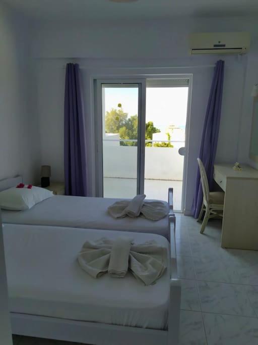Plakia Beach Apartments view 4