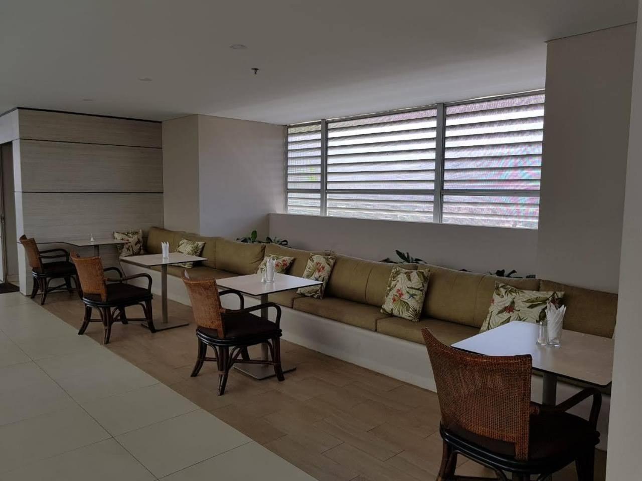 Apartamento con vista directa al mar en Reserva del Mar - Balcón, playa privada y piscinas tipo resort