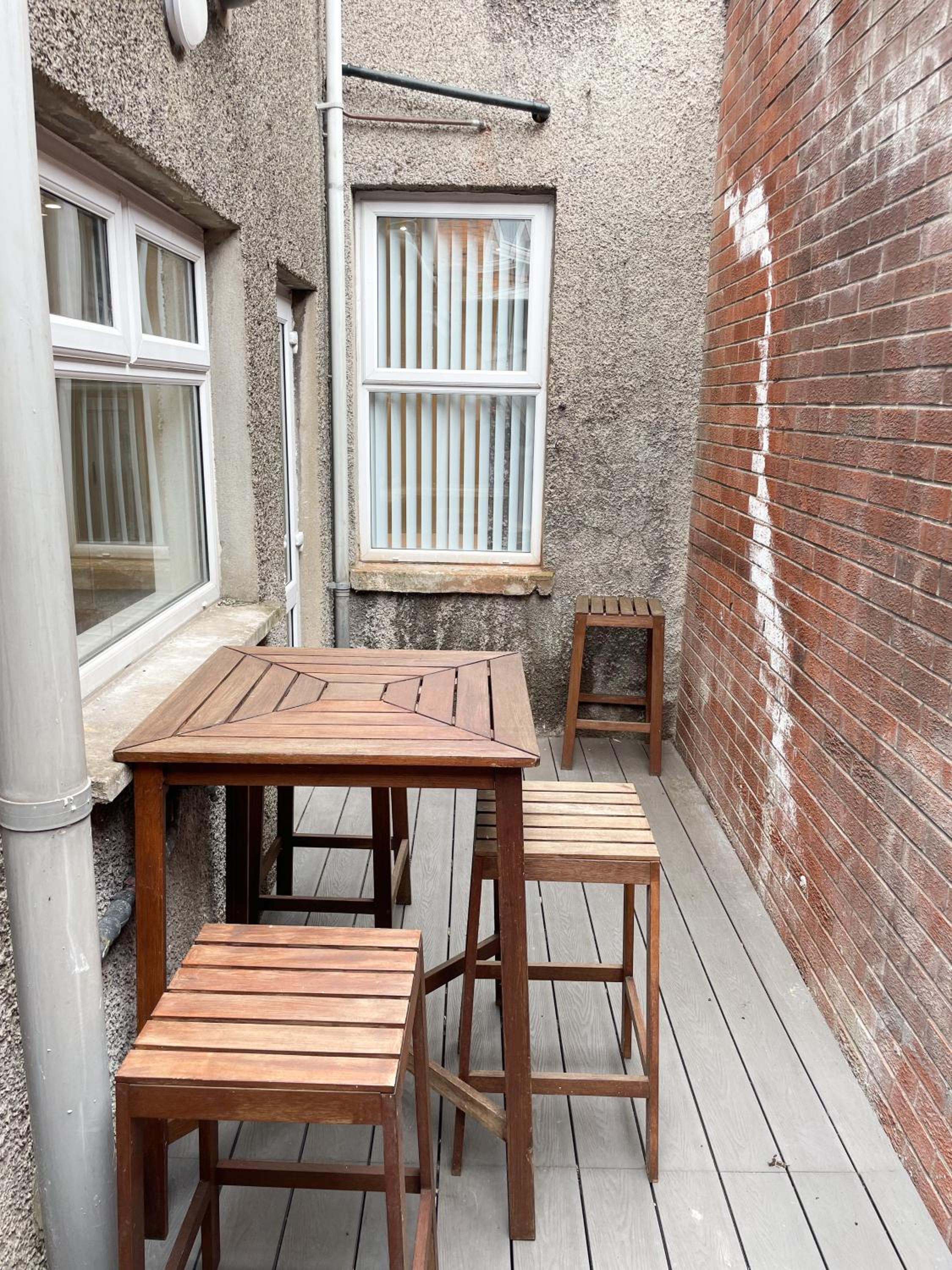 outdoor bbq area