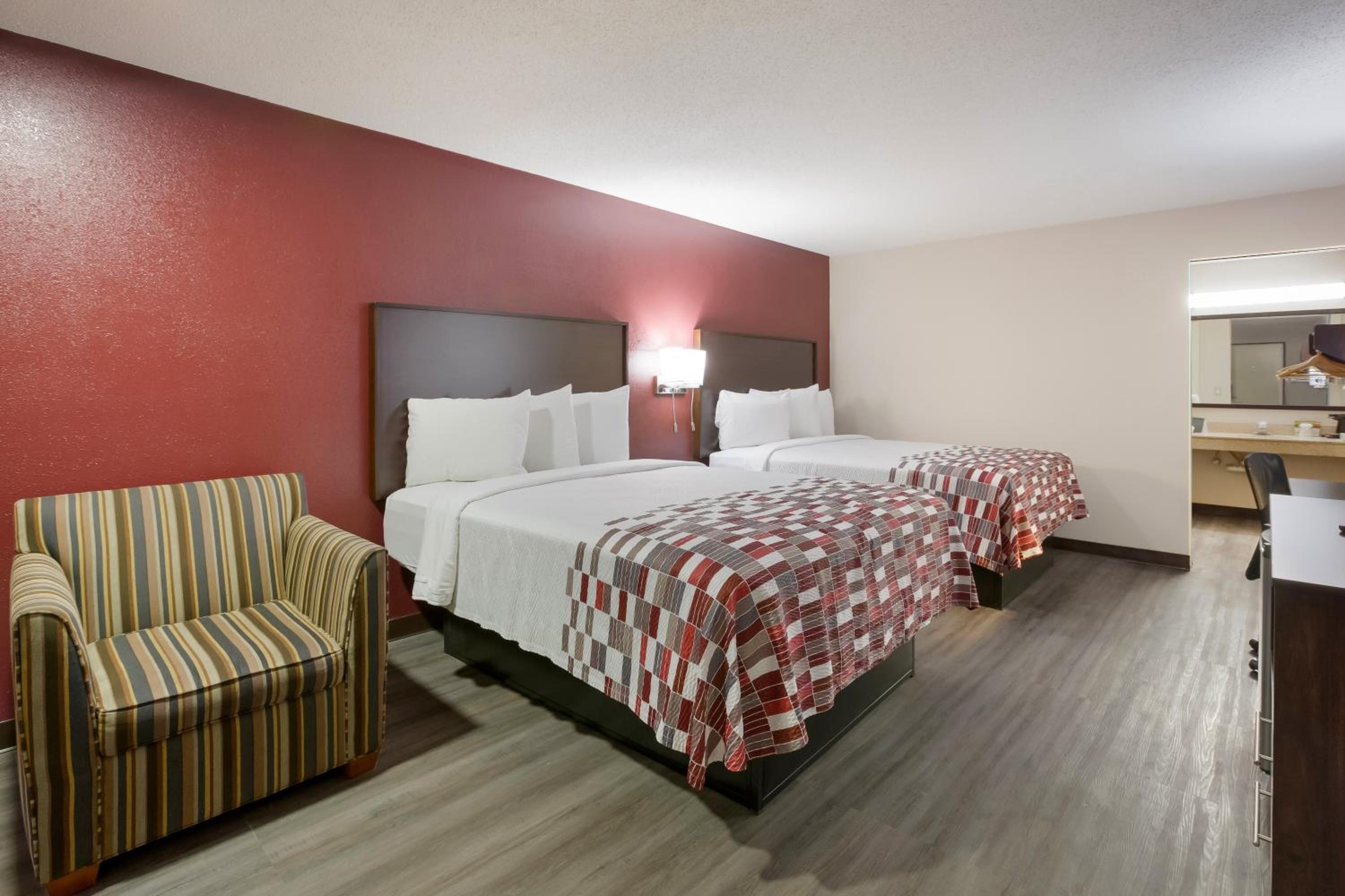 Red Roof Inn Dillon, SC, Photo 33