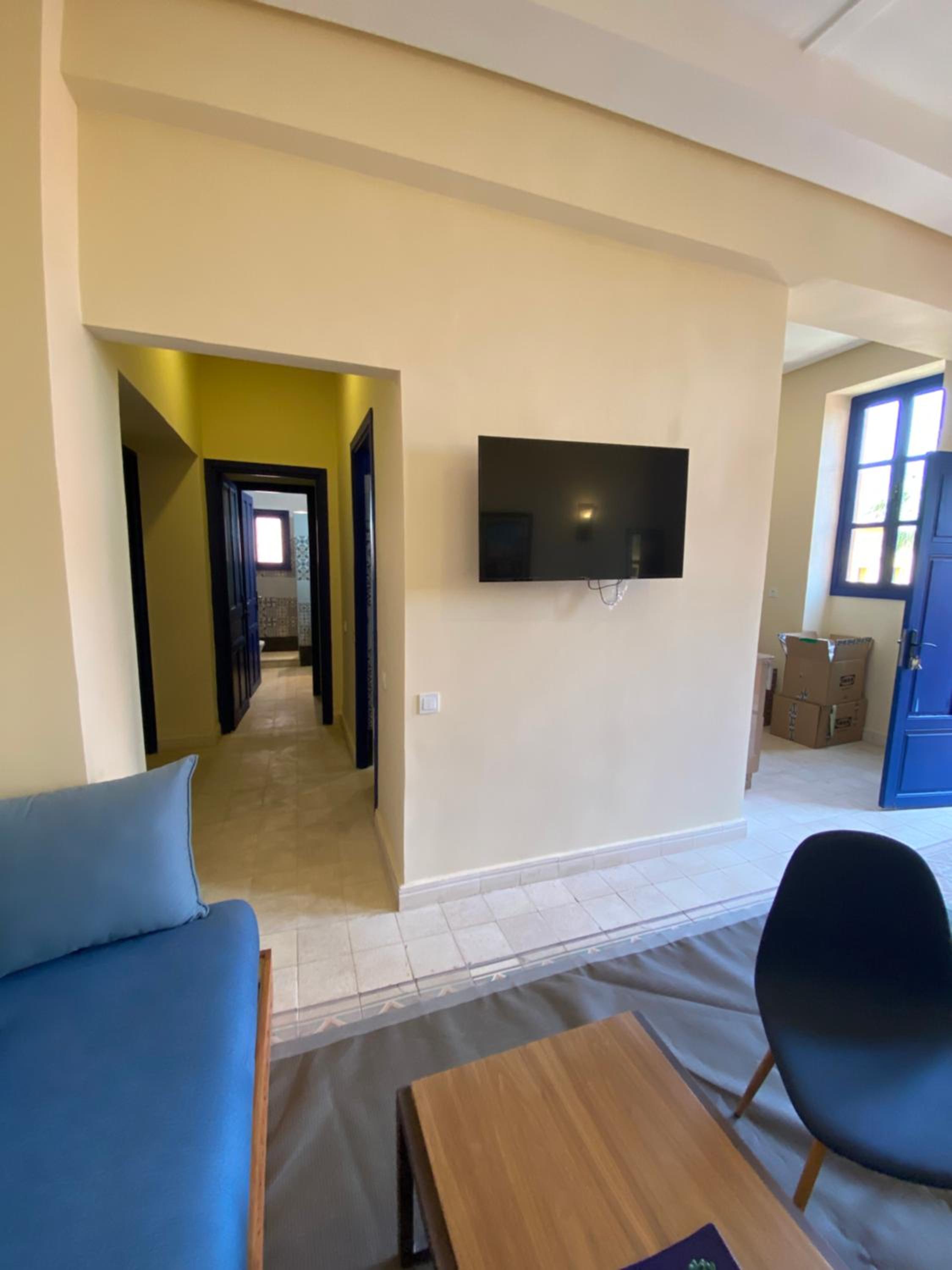 Comfy Colonial Apartments view 4