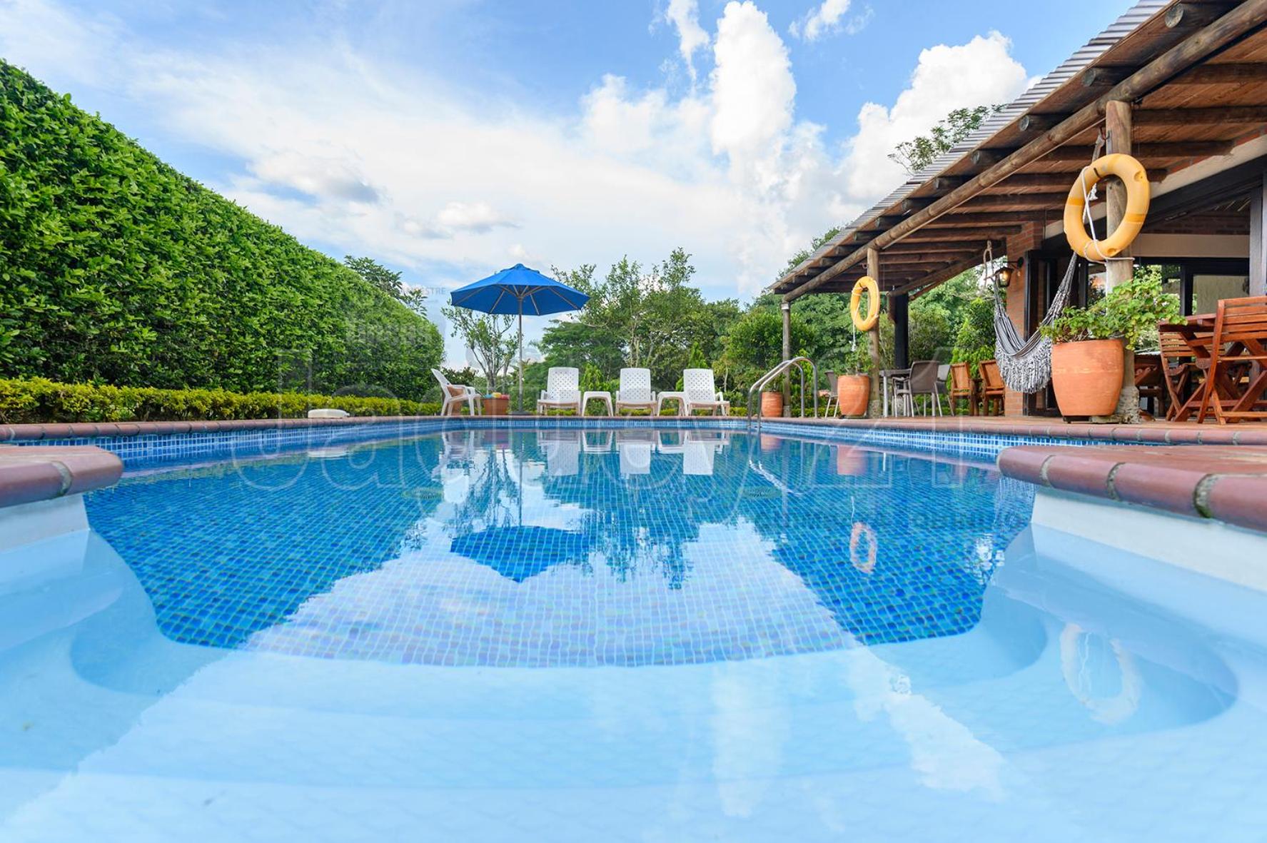 Villa exclusiva en Fincas Panaca, privacidad con Piscina y Jacuzzi view 5