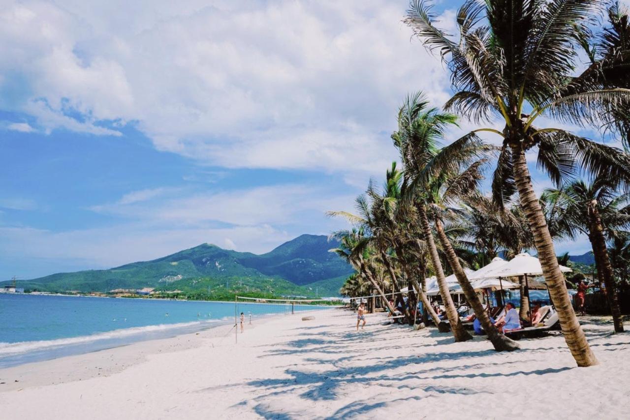 GM Doc Let Beach Resort & Spa