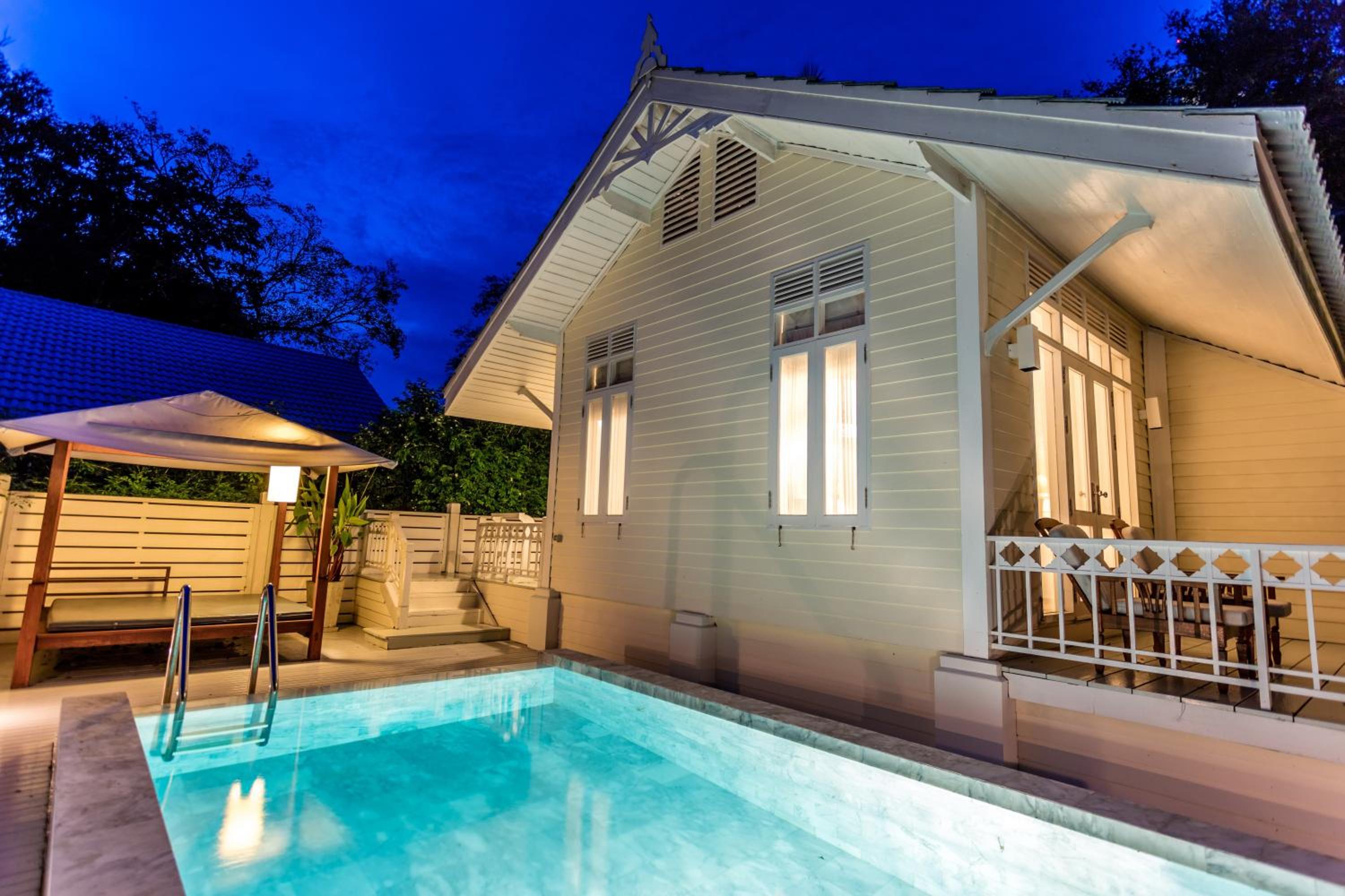 Centara Grand Beach Resort Hua Hin
