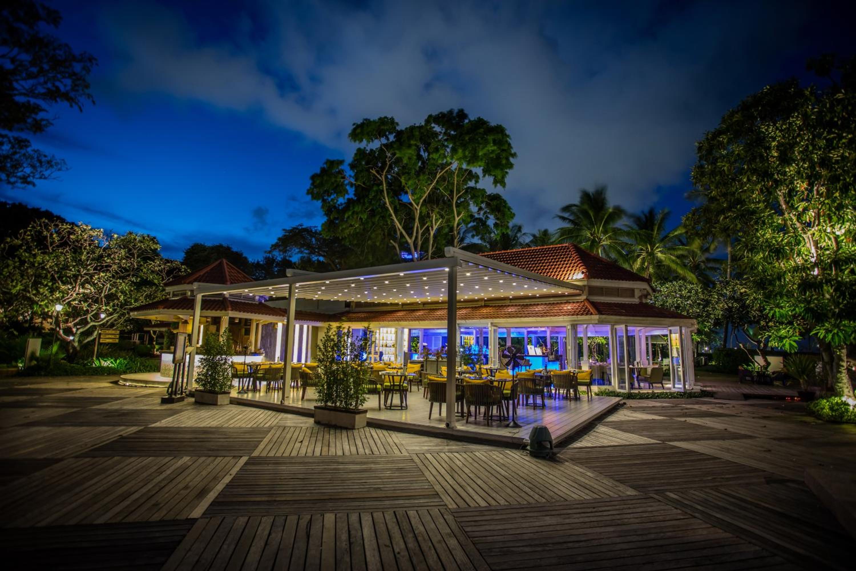 Centara Grand Beach Resort Hua Hin